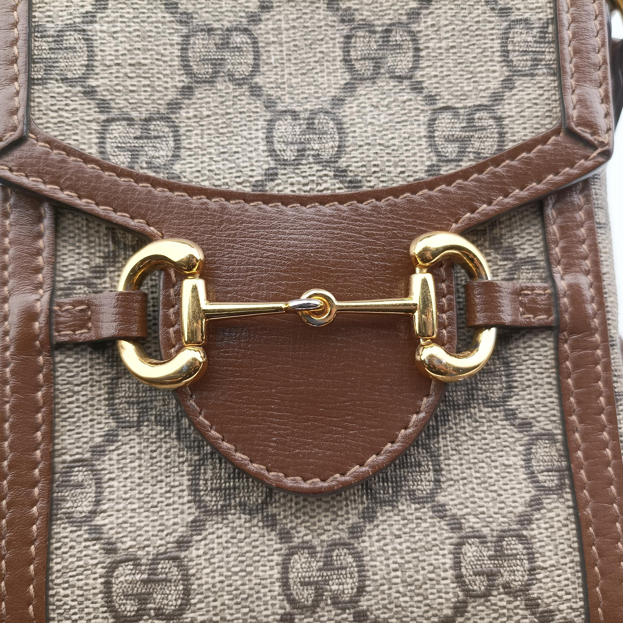 Pre-owned Gucci HORSEBIT 1955 beige×white PVC coated canvas×Leather 625615 shoulderbag | stylenewstar