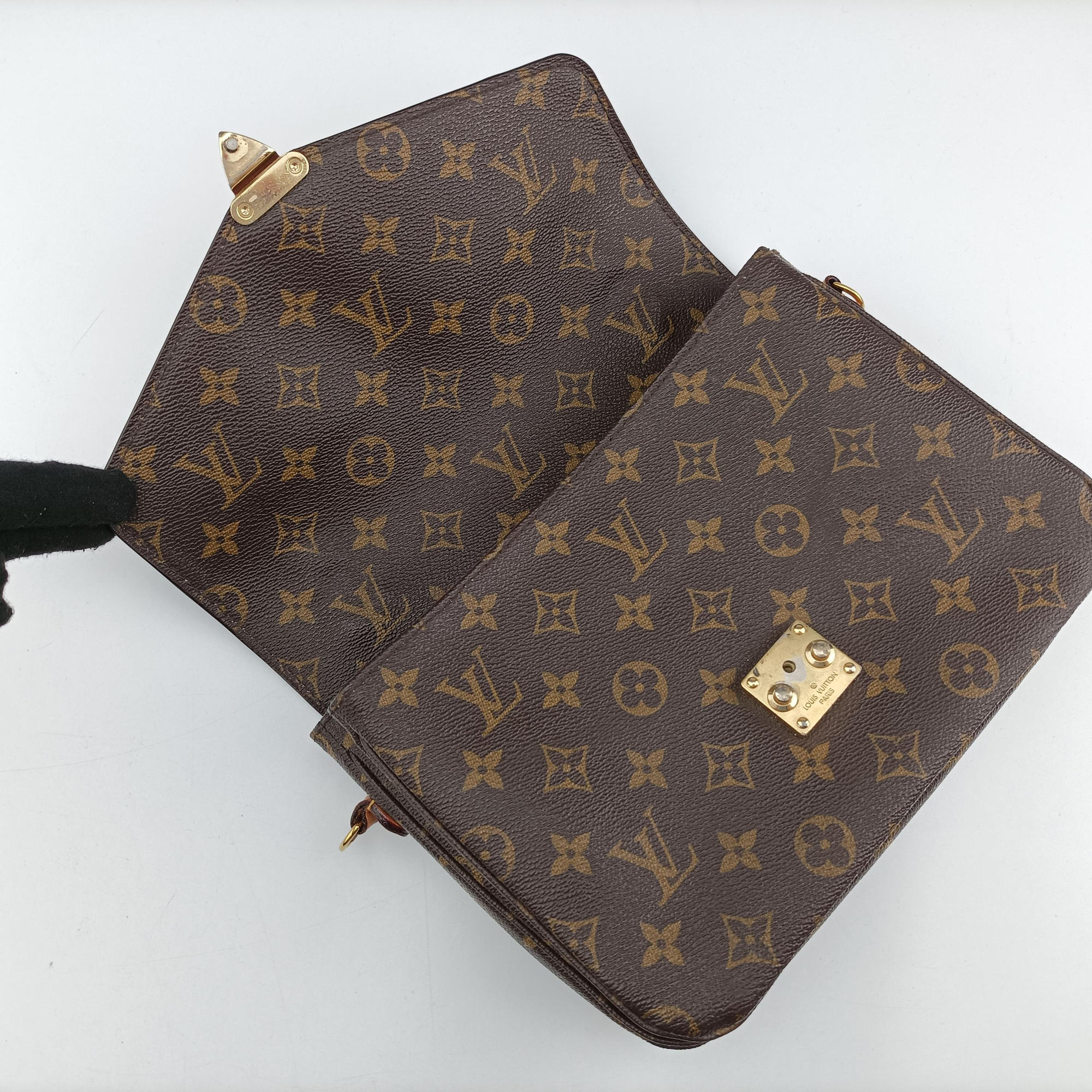 Pre-owned Louis Vuitton Pochette Metis MM Brown Monogram Canvas M44875 shoulderbag | stylenewstar