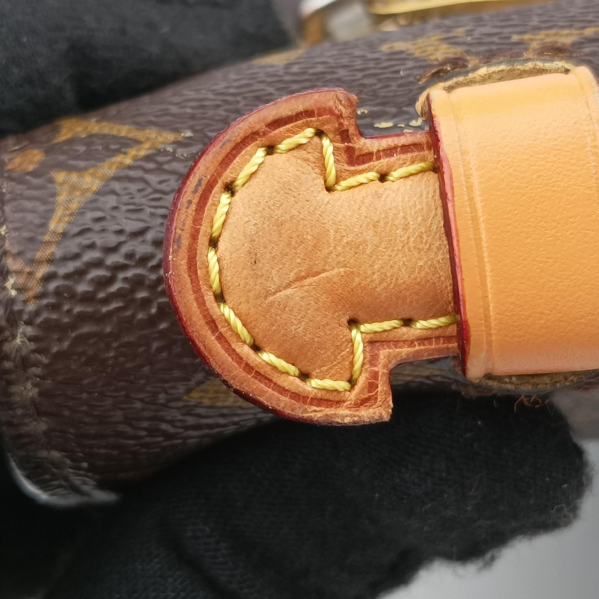 Pre-owned Louis Vuitton Pochette Metis MM Brown Monogram Canvas M44875 shoulderbag | stylenewstar