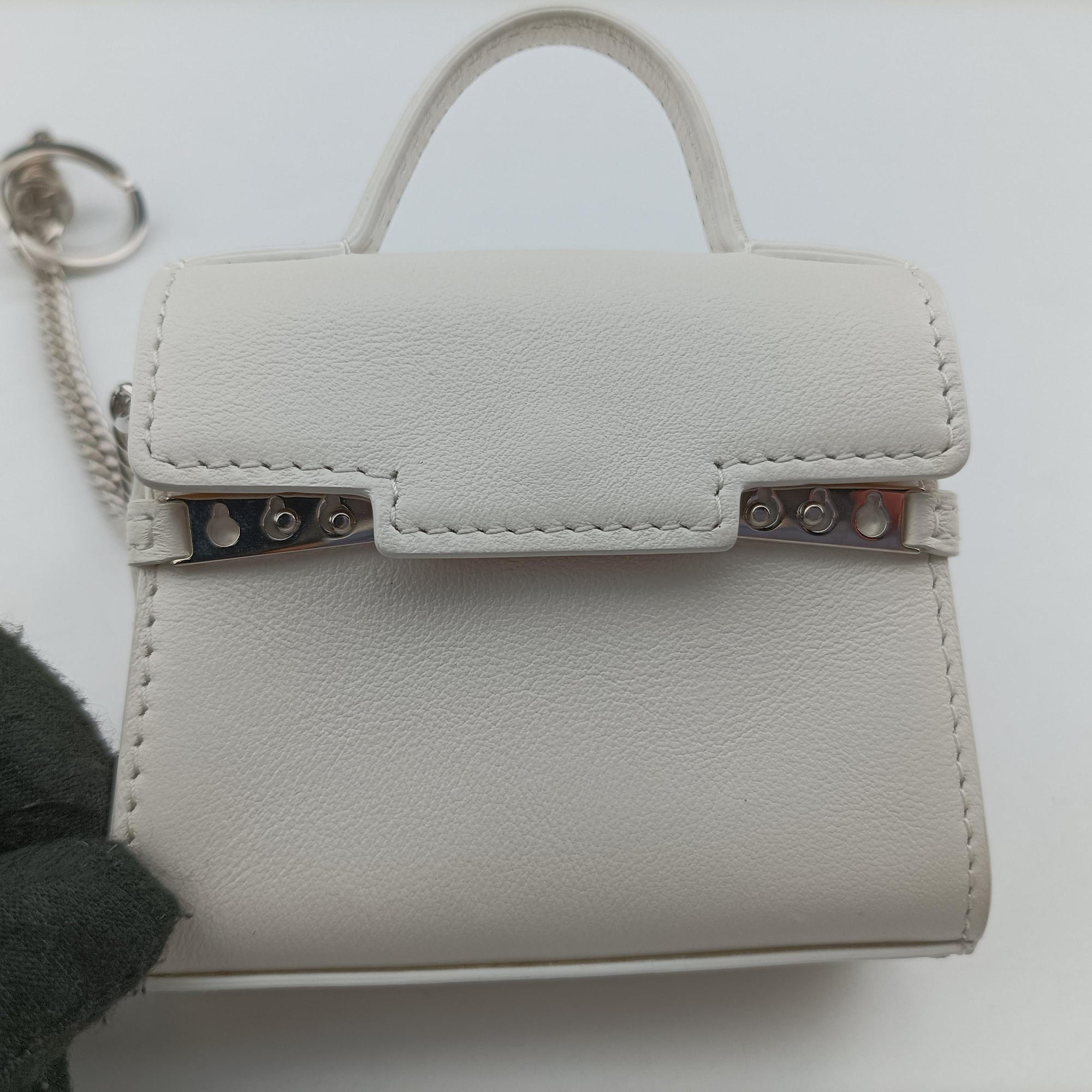 Pre-owned Delvaux Tampete White Leather  coinpurse | stylenewstar