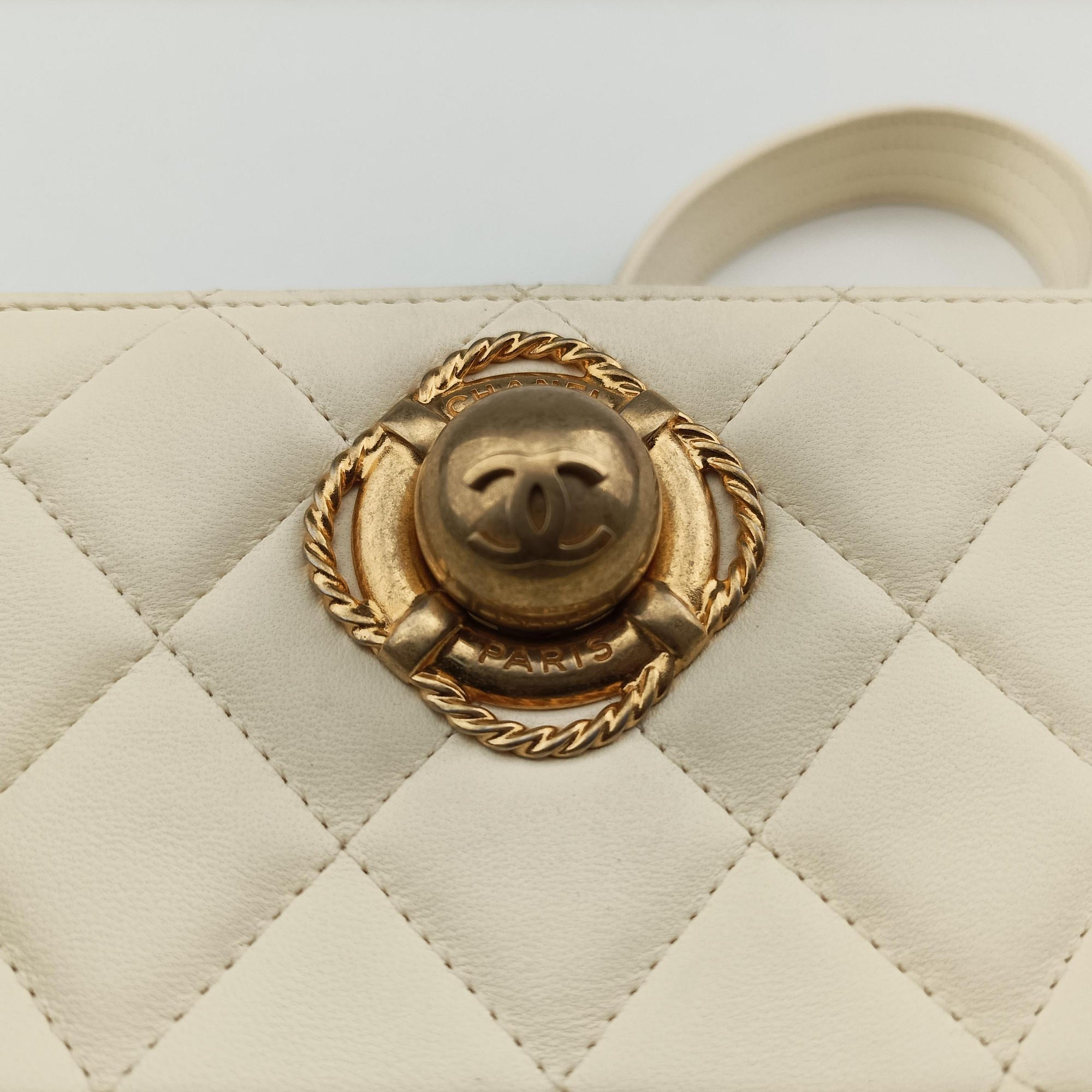 Pre-owned Chanel CC Button Timeless Wristlet Clutch Bag White lambskin AS0178 shoulderbag | stylenewstar