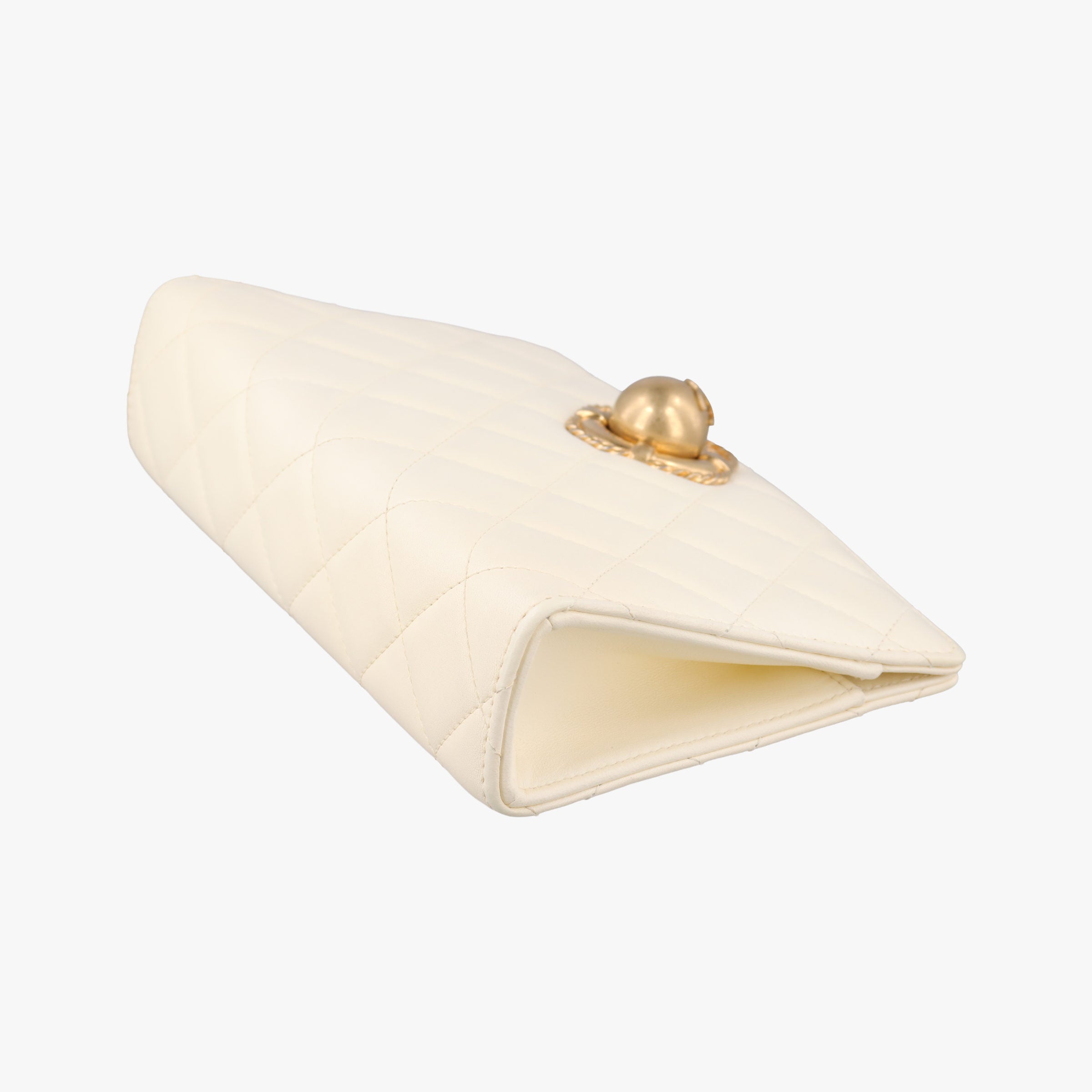Pre-owned Chanel CC Button Timeless Wristlet Clutch Bag White lambskin AS0178 shoulderbag | stylenewstar
