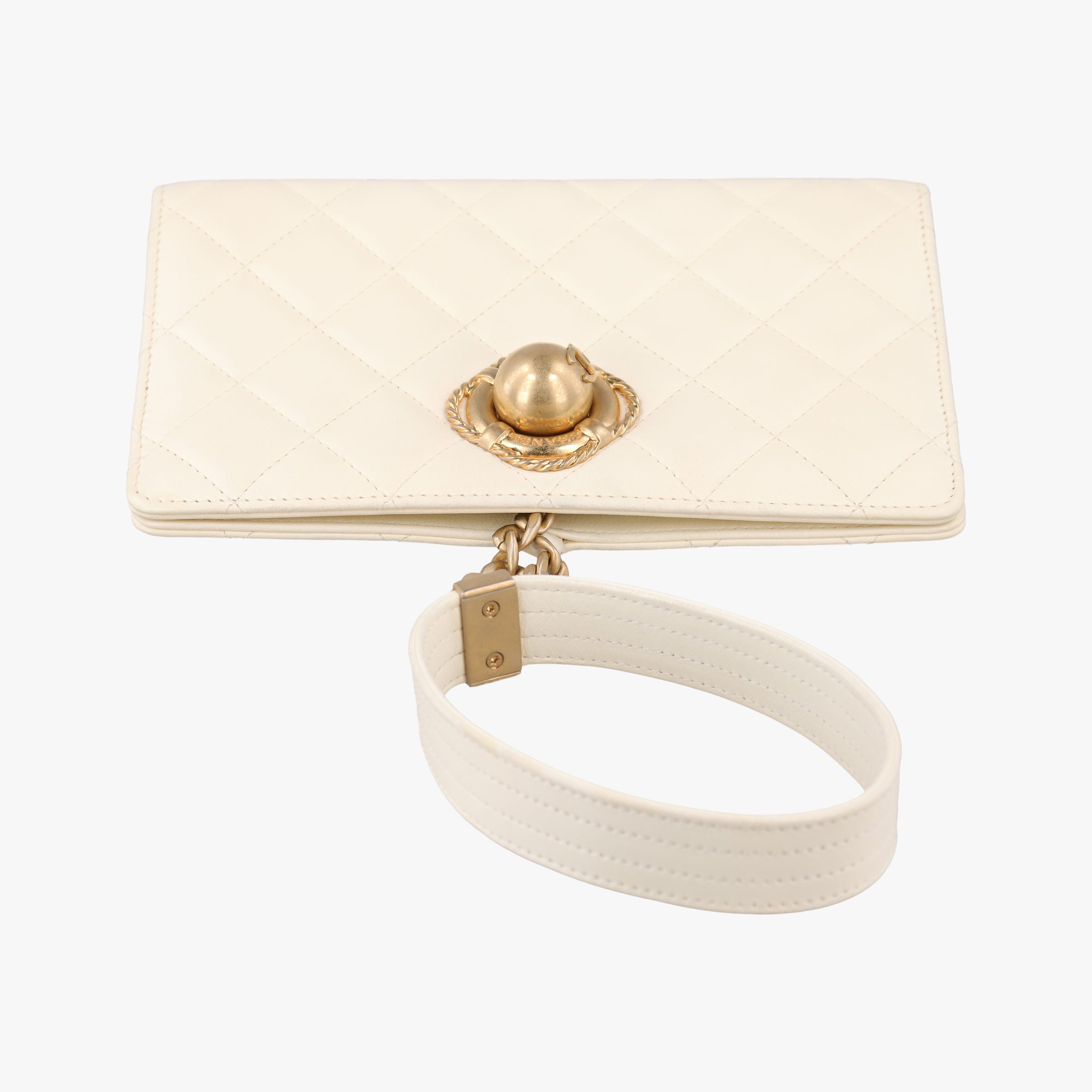 Pre-owned Chanel CC Button Timeless Wristlet Clutch Bag White lambskin AS0178 shoulderbag | stylenewstar