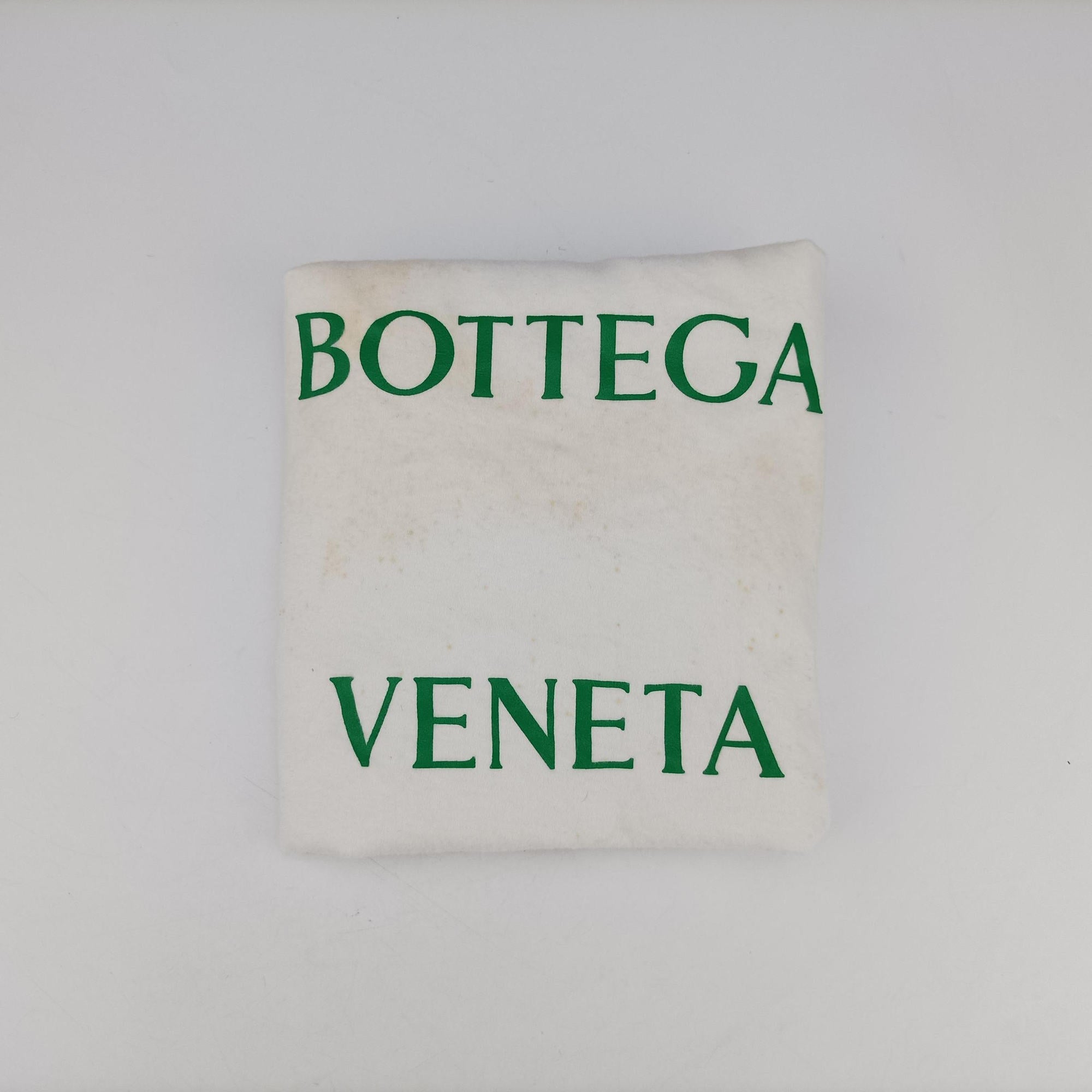 Pre-owned Bottega Veneta Padded Cassette Purple lambskin  shoulderbag | stylenewstar
