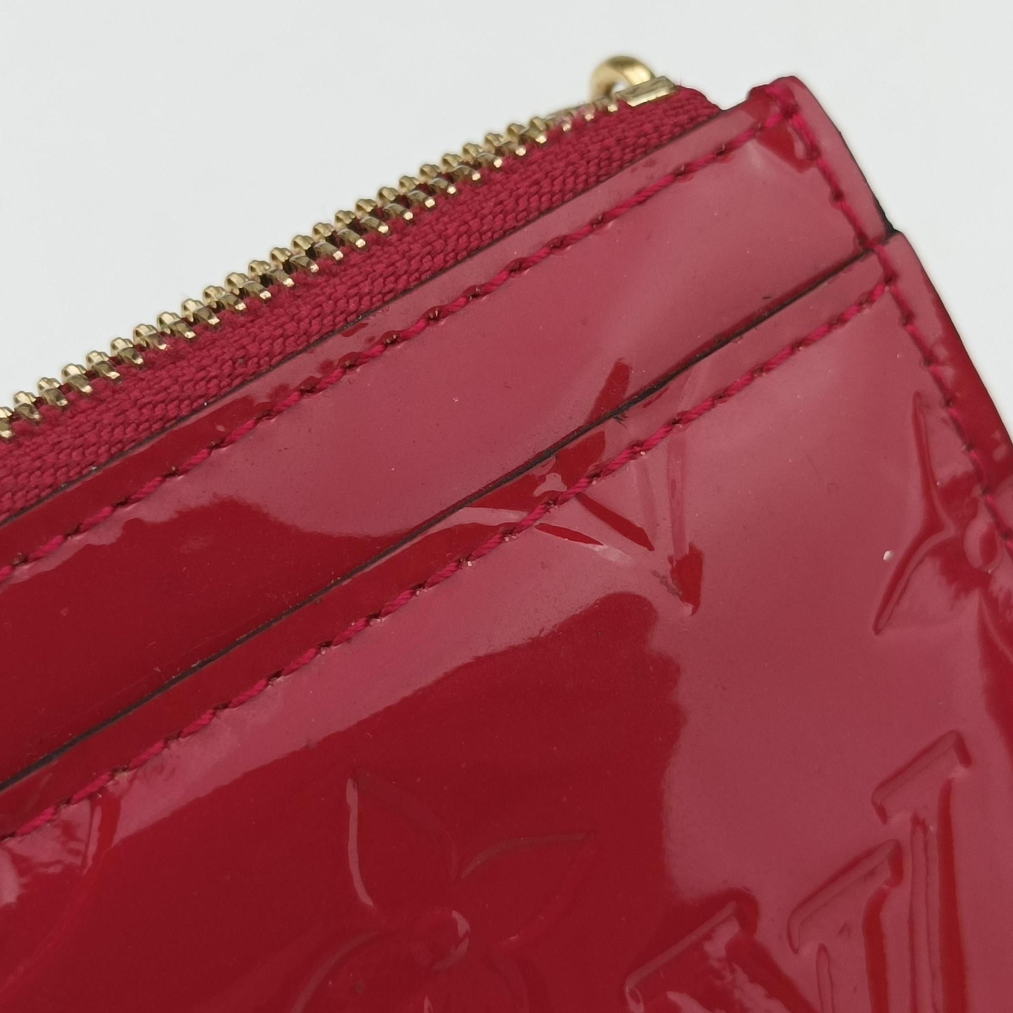 Pre-owned Louis Vuitton Pochette Cles Pomme d'Amour Vernis M93559 coinpurse | stylenewstar