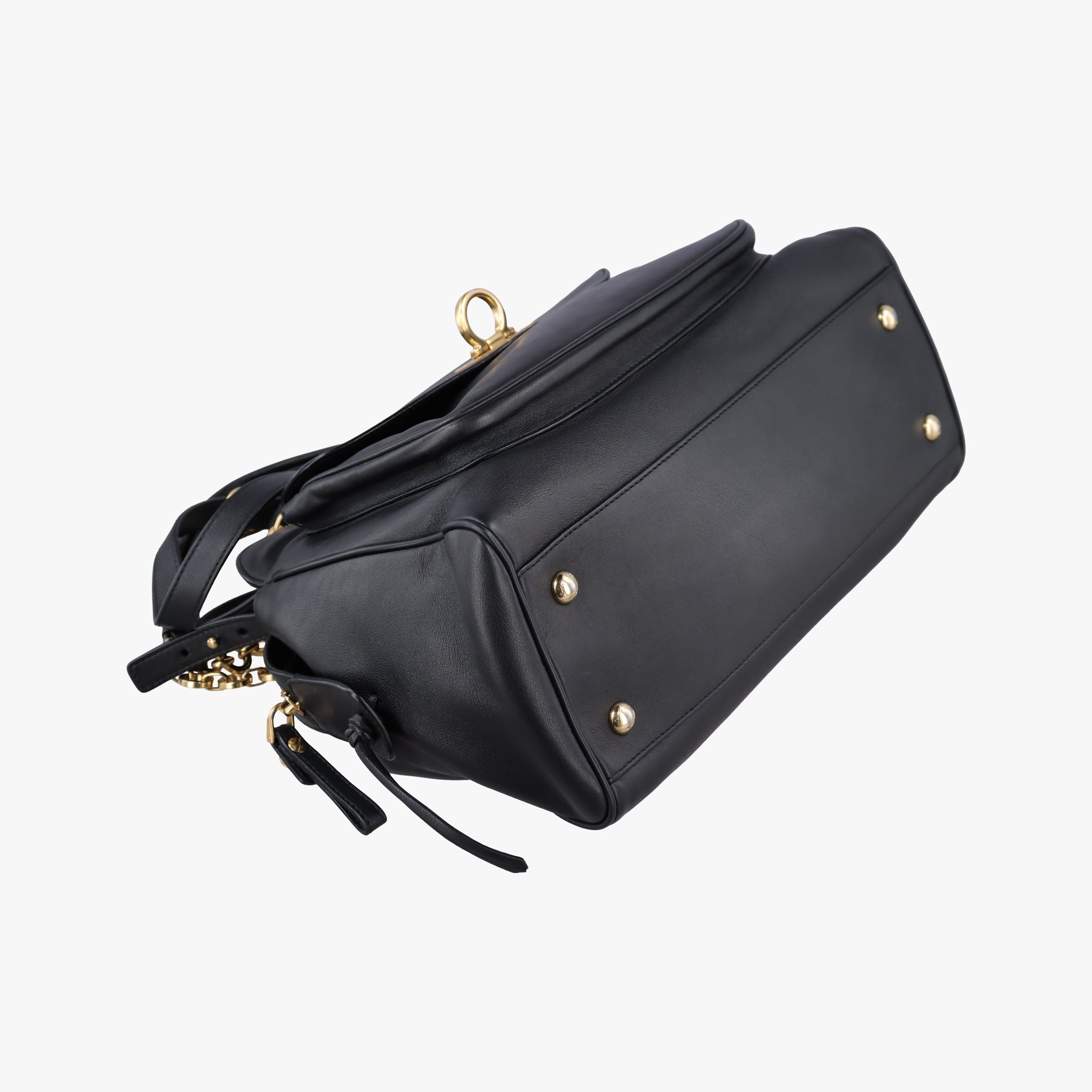 Pre-owned Ferragamo Gancini Black Leather  shoulderbag | stylenewstar
