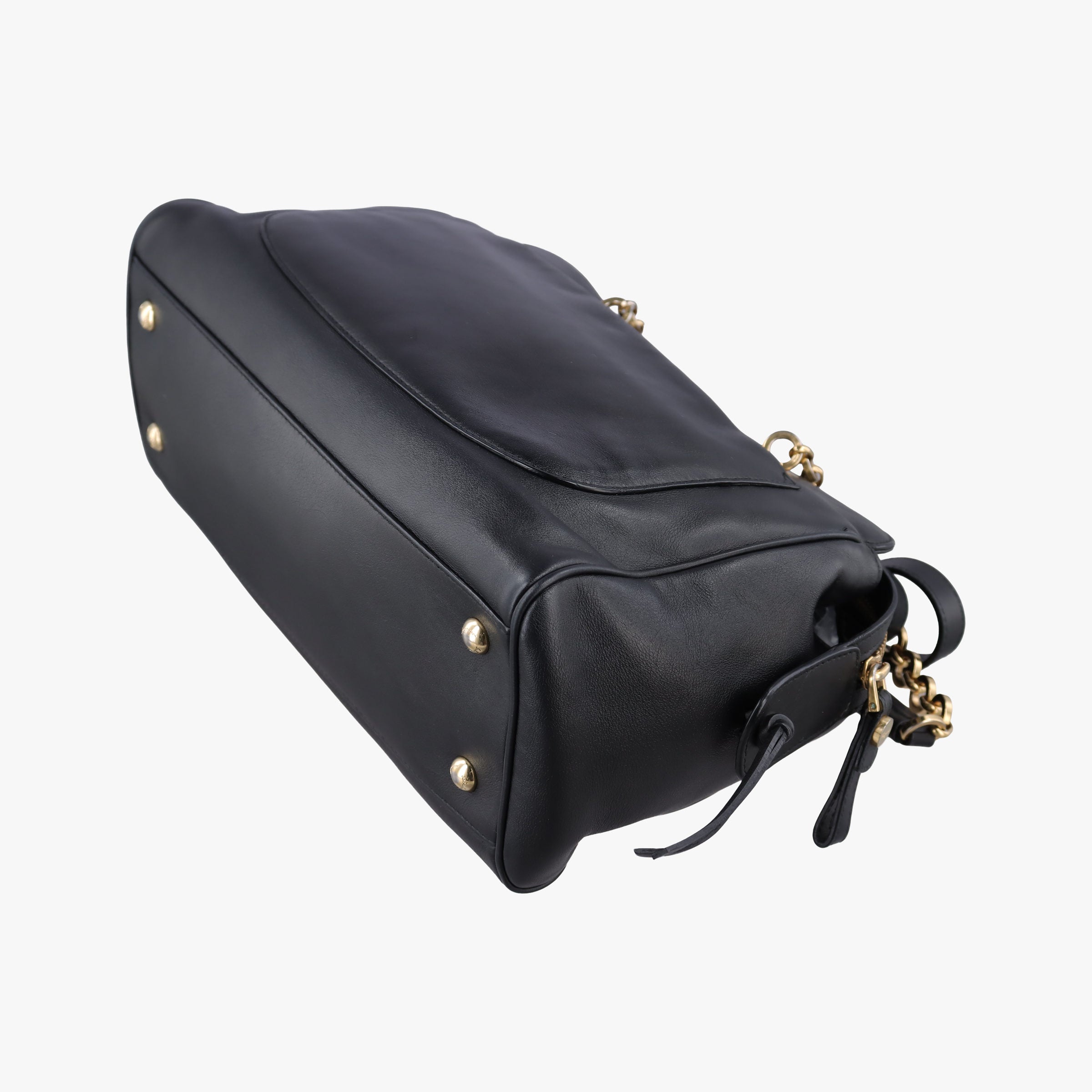 Pre-owned Ferragamo Gancini Black Leather  shoulderbag | stylenewstar