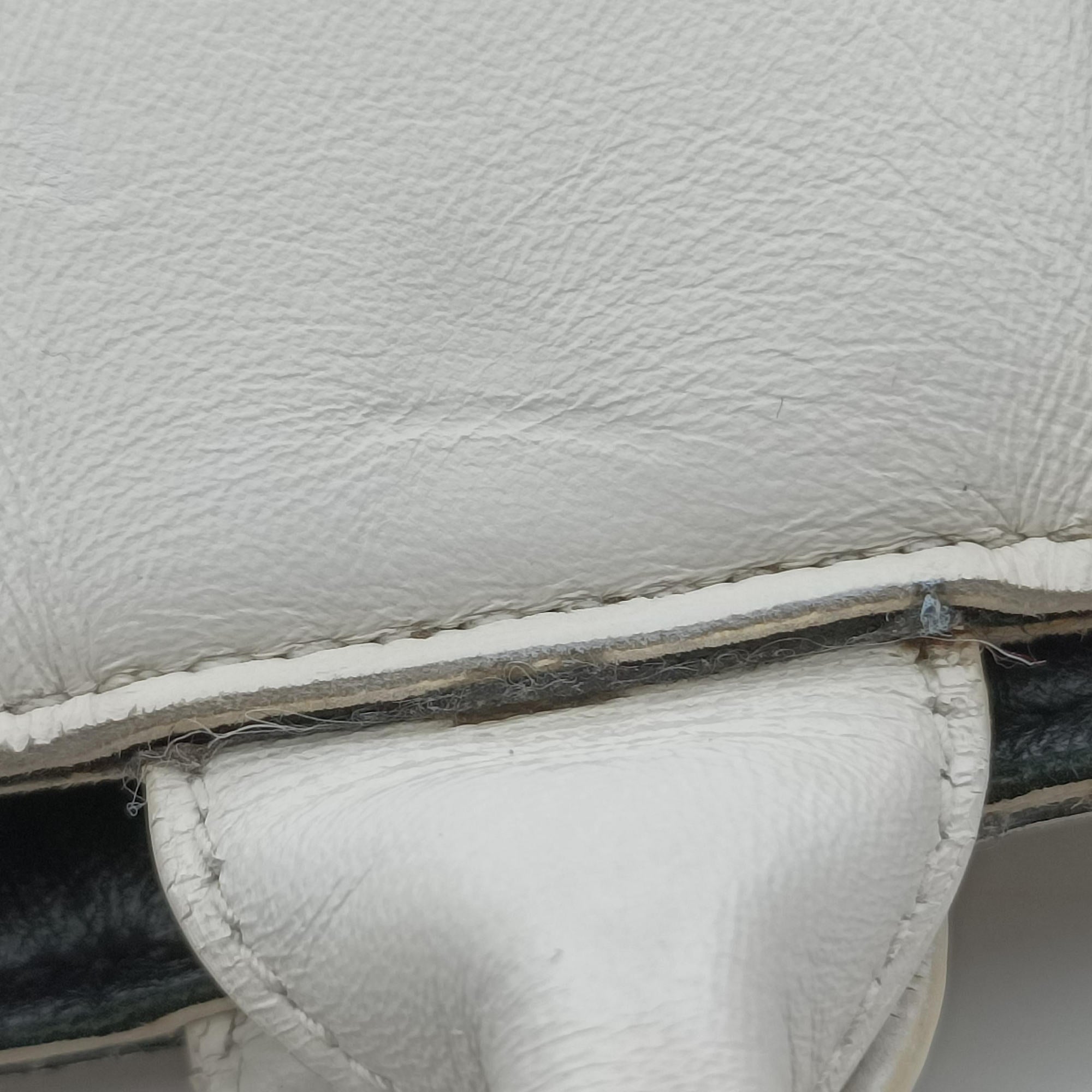 Pre-owned Bottega Veneta The Arcotote White lambskin  handbag | stylenewstar