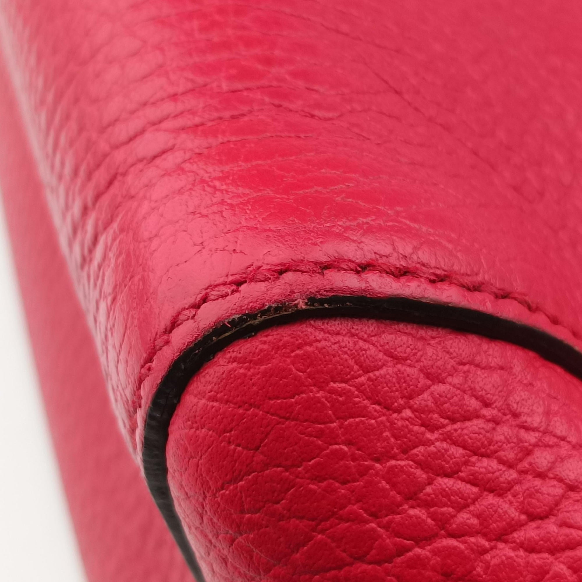 Pre-owned Gucci Swing Red Leather 368827 shoulderbag | stylenewstar