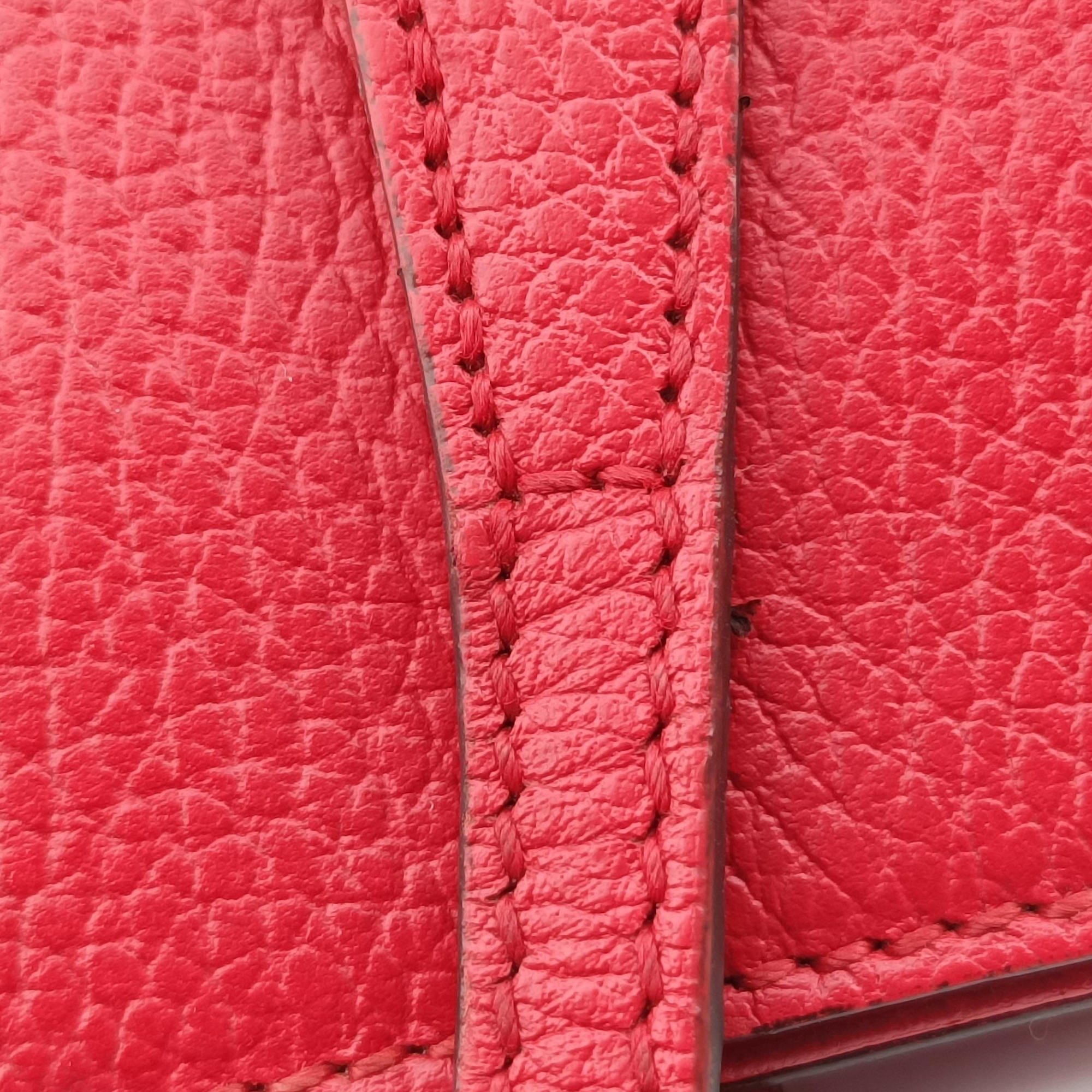Pre-owned Gucci Swing Red Leather 368827 shoulderbag | stylenewstar