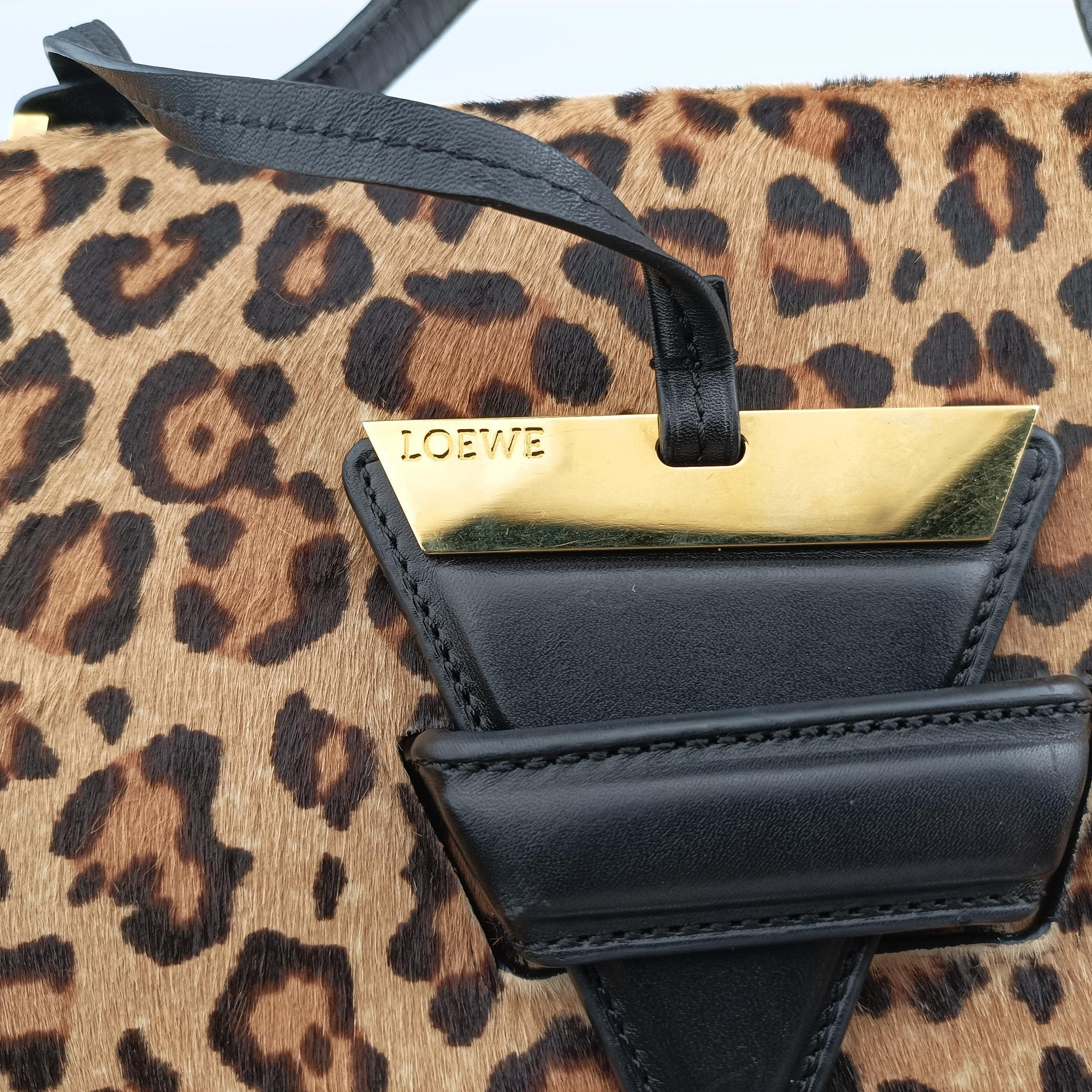 Secondhand Loewe Barcelona Brown ponyhair×Calf  shoulderbag | stylenewstar