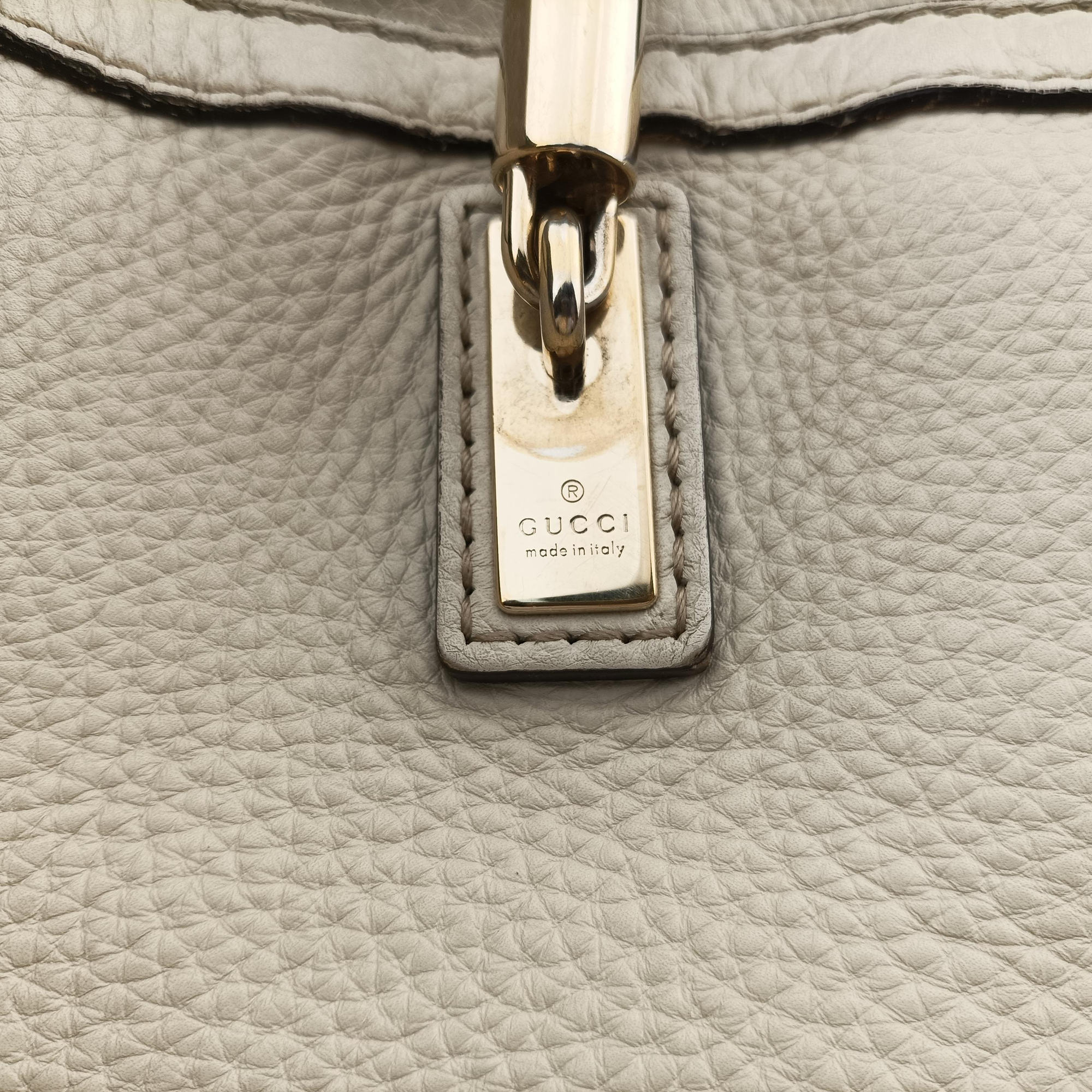 Vintage Gucci Bella Bamboo Tassel fringe White Leather 269945 handbag | stylenewstar