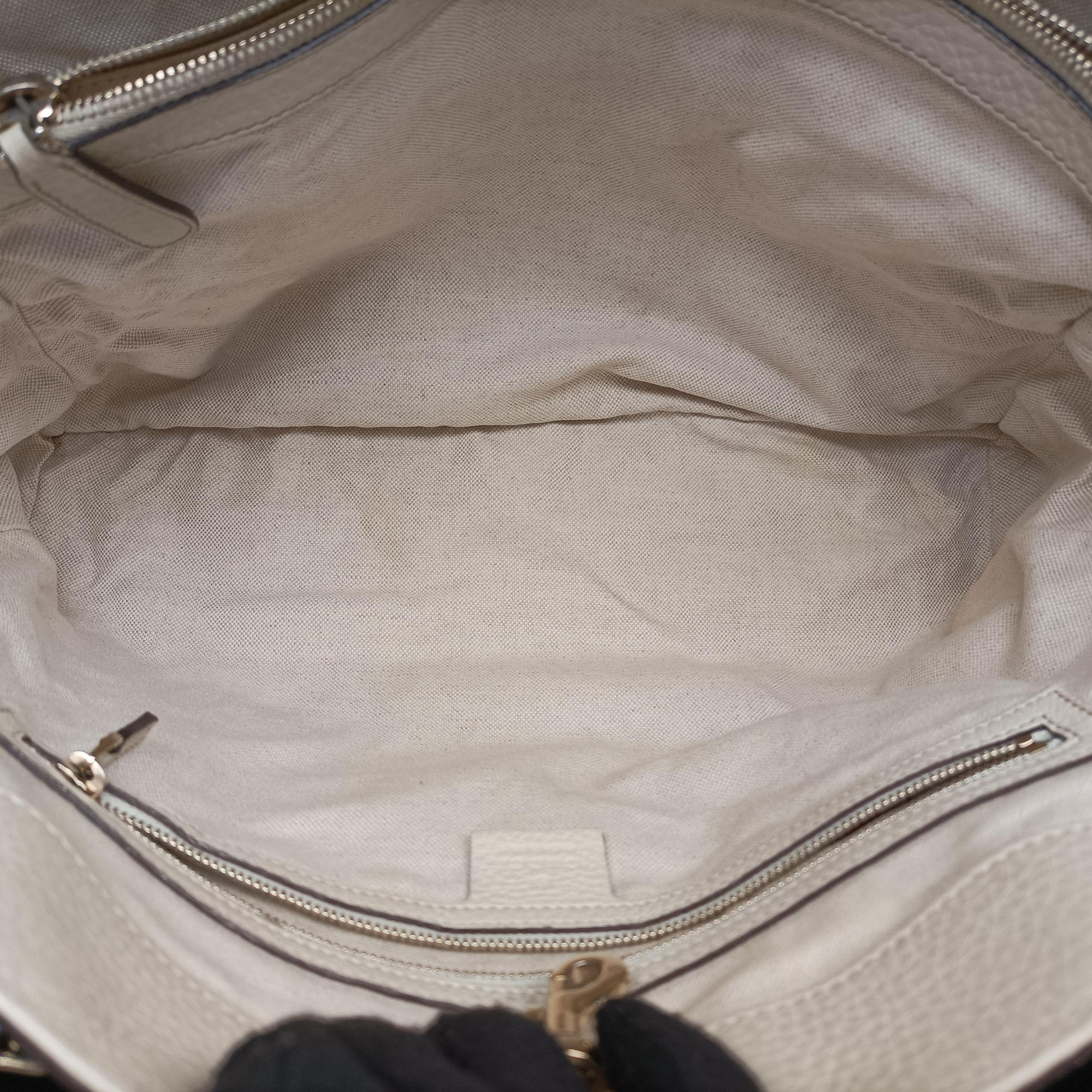 Vintage Gucci Bella Bamboo Tassel fringe White Leather 269945 handbag | stylenewstar