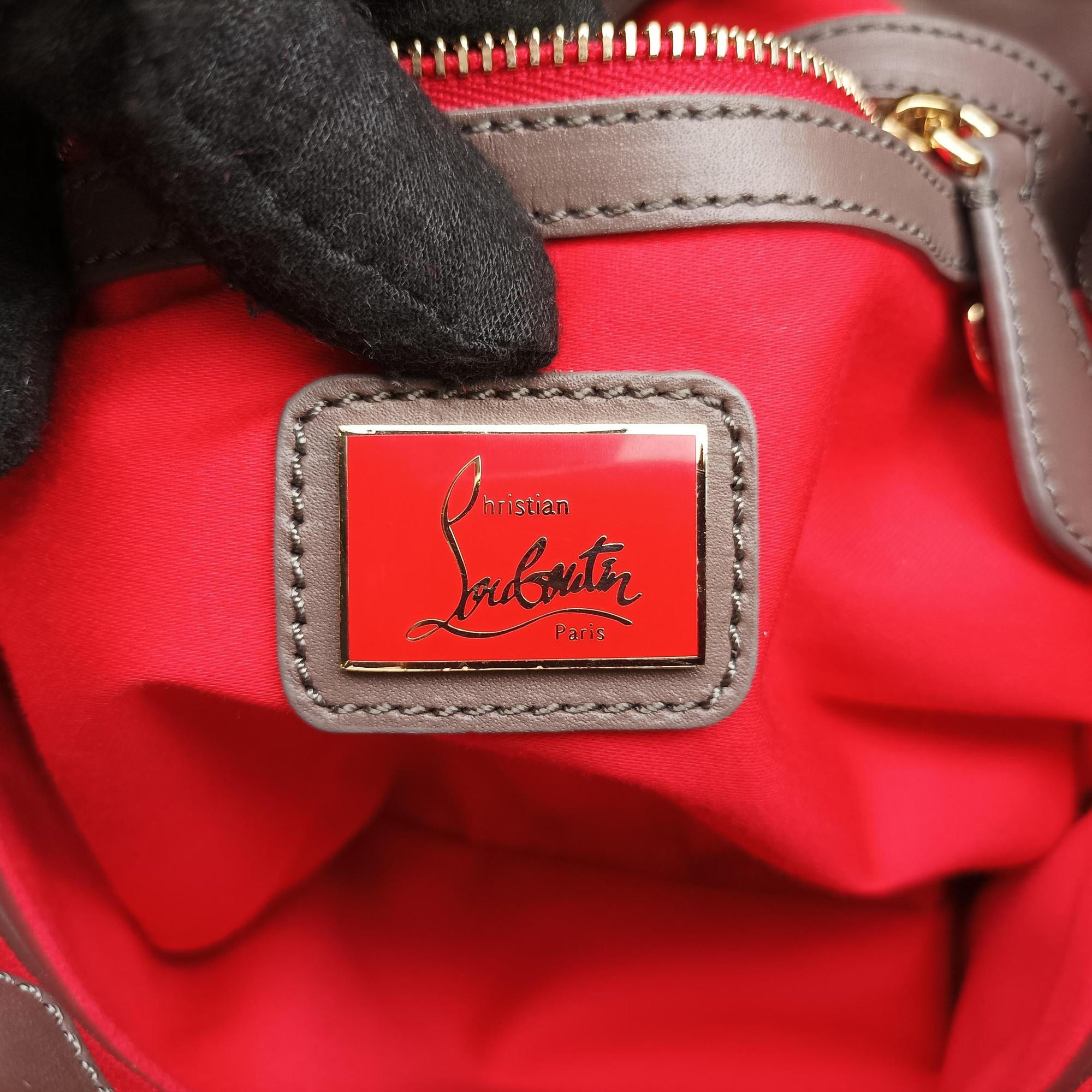 Pre-owned Christian Louboutin Sweet Charity Brown Leather  shoulderbag | stylenewstar