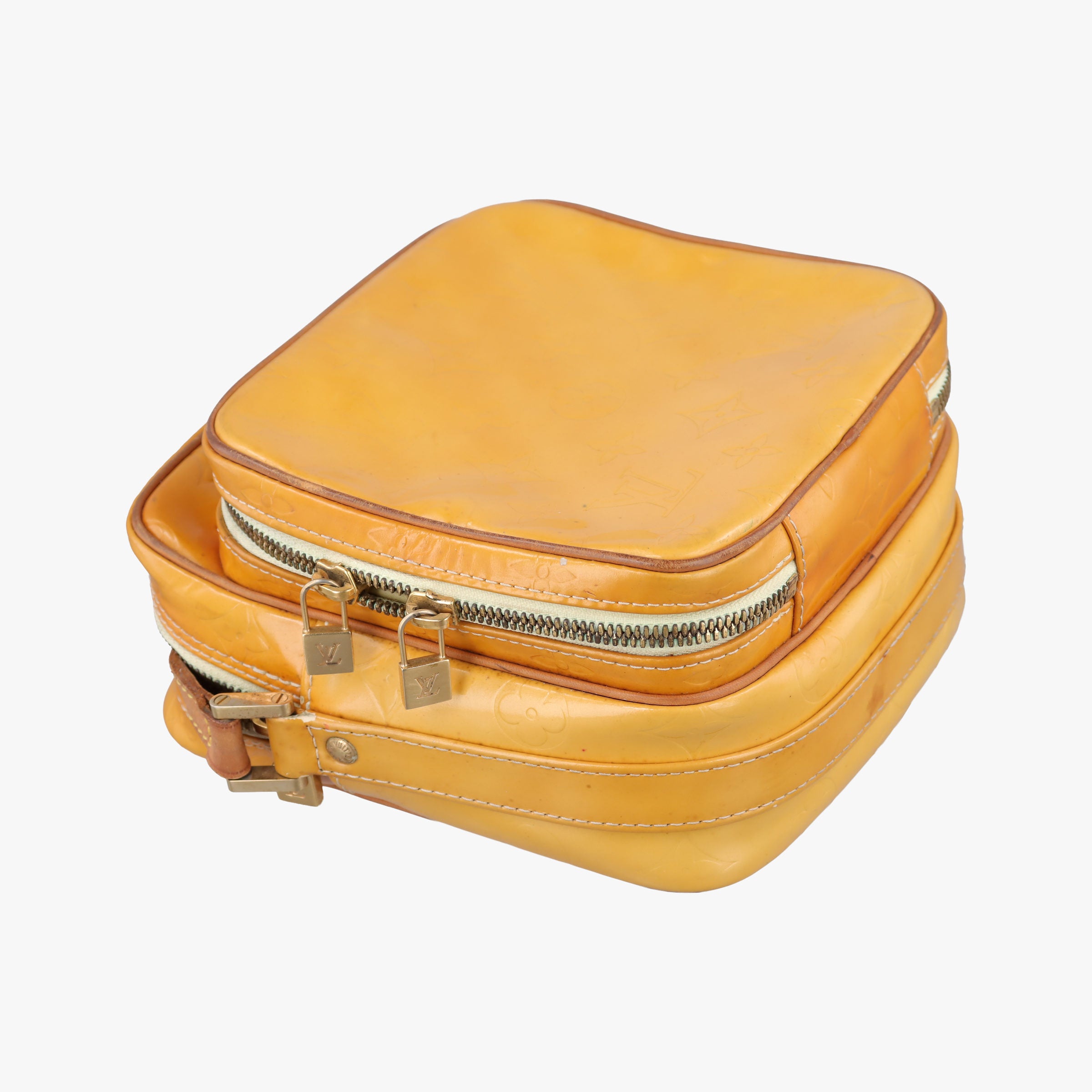 Pre-owned Louis Vuitton WOOSTER Yellow Patent leather M91075 shoulderbag | stylenewstar