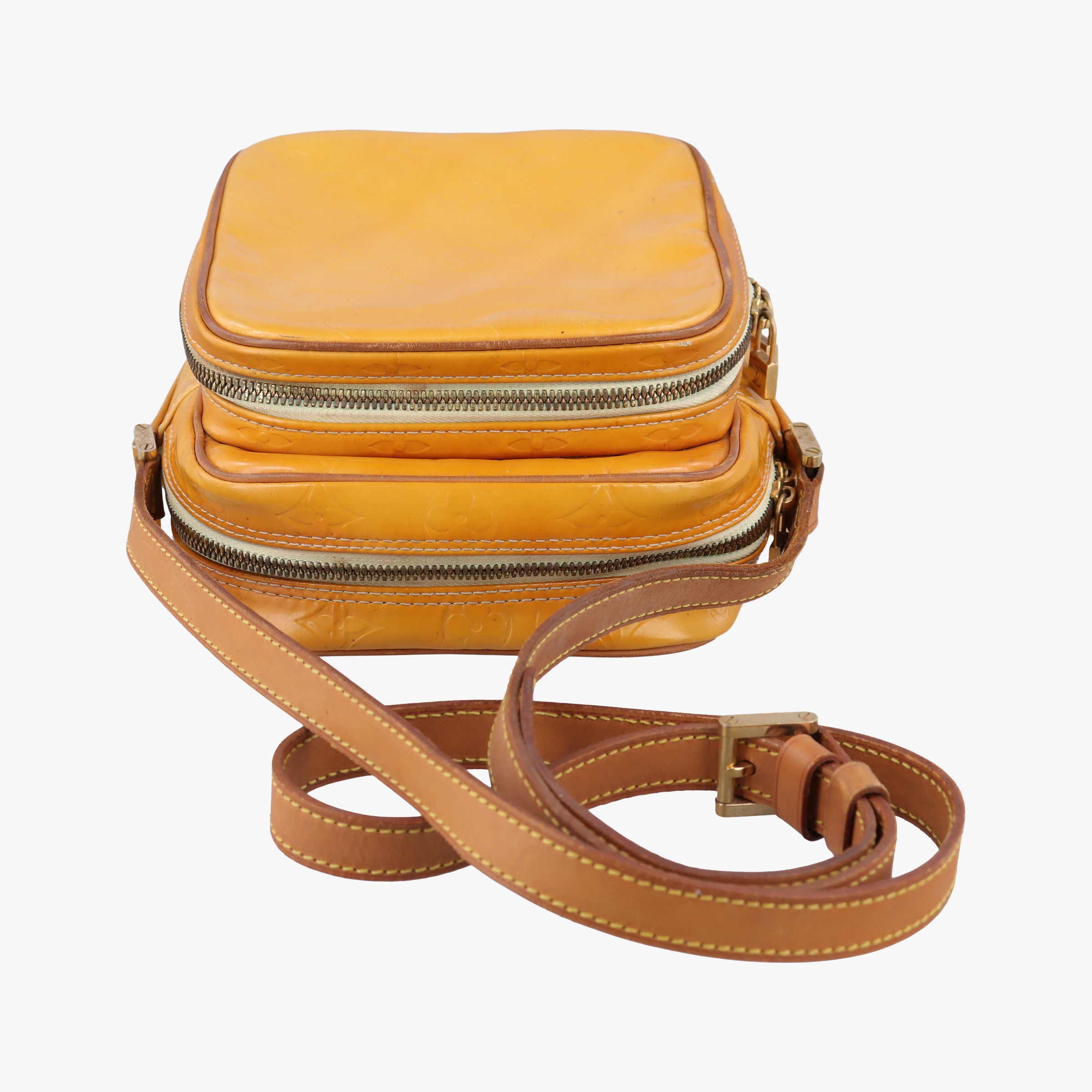 Pre-owned Louis Vuitton WOOSTER Yellow Patent leather M91075 shoulderbag | stylenewstar