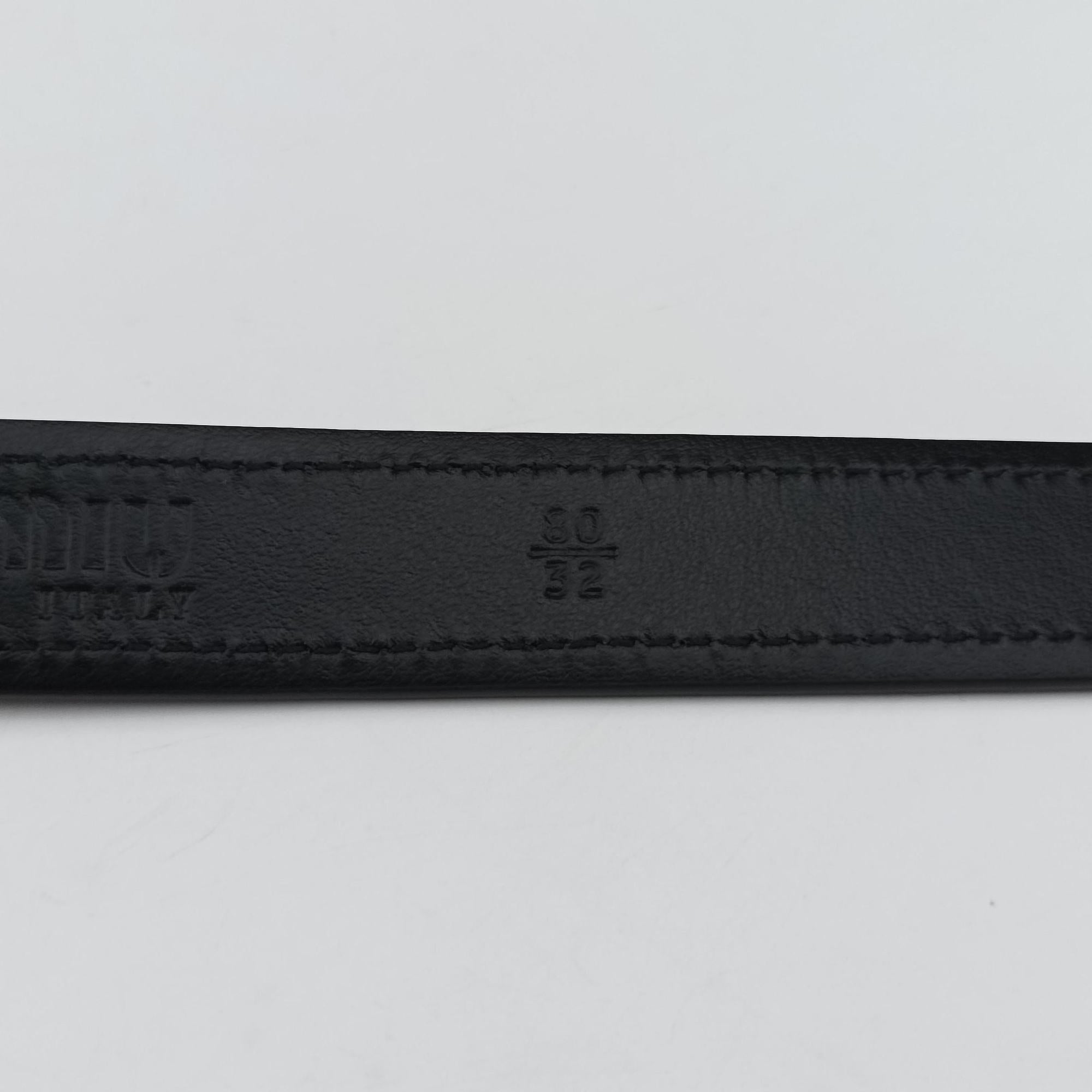 Pre-owned Miu Miu Logo belt Black leather  bum bag/waist bag | stylenewstar