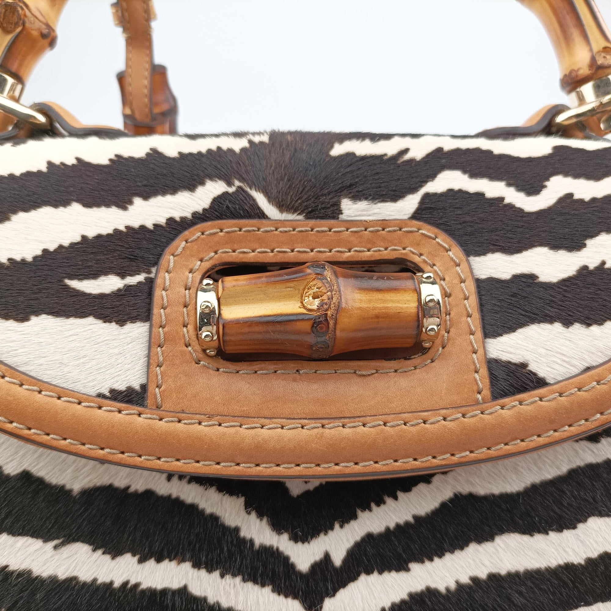 Pre-owned Gucci New Bamboo Beige×Multicolour ponyhair×leather 254884 shoulderbag | stylenewstar