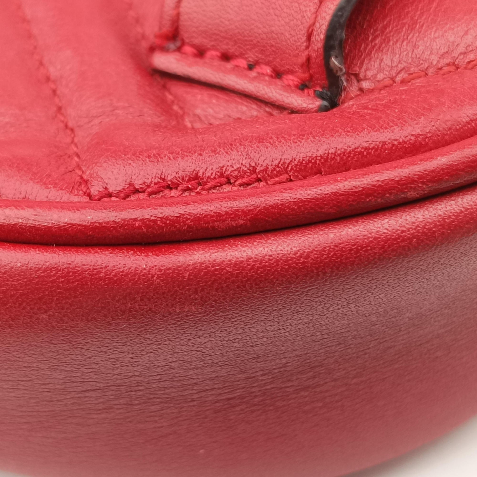 Pre-owned Gucci GG Marmont Red Leather 476434 bum bag/waist bag | stylenewstar