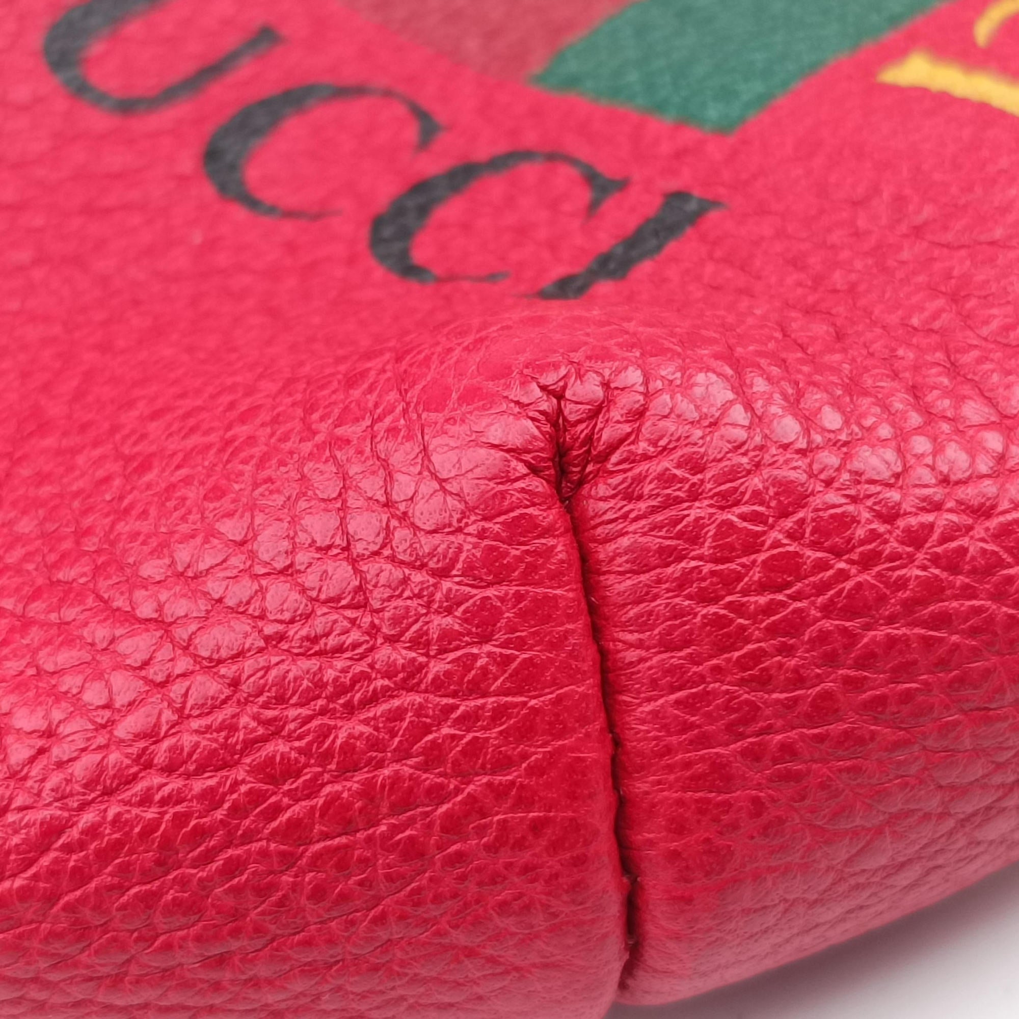 Pre-owned Gucci Print Red Leather 527792 bum bag/waist bag | stylenewstar