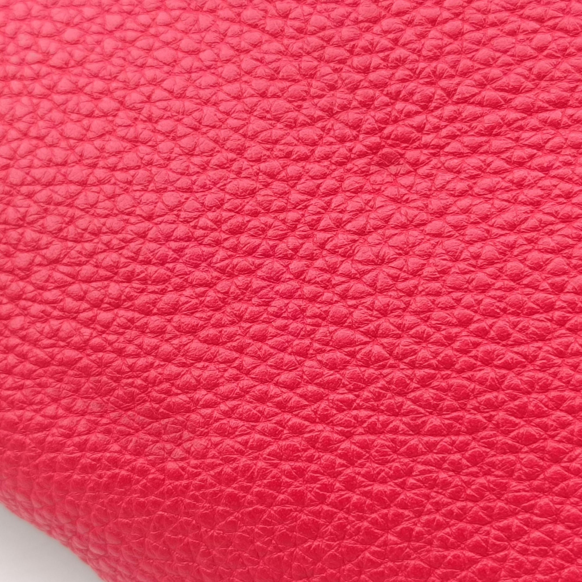 Pre-owned Gucci Print Red Leather 527792 bum bag/waist bag | stylenewstar