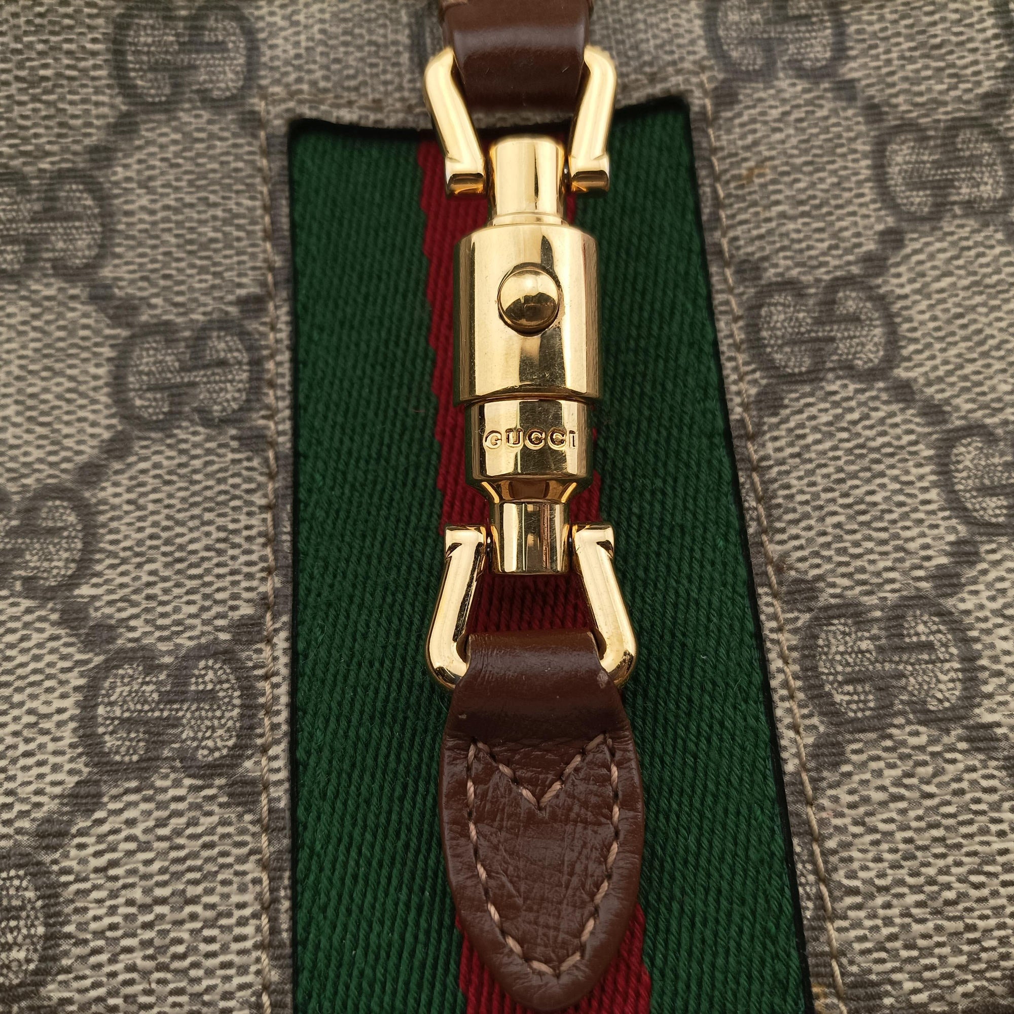 Pre-owned Gucci Jackie 1961 GG Supreme Brown PVC coated canvas 637092 shoulderbag | stylenewstar