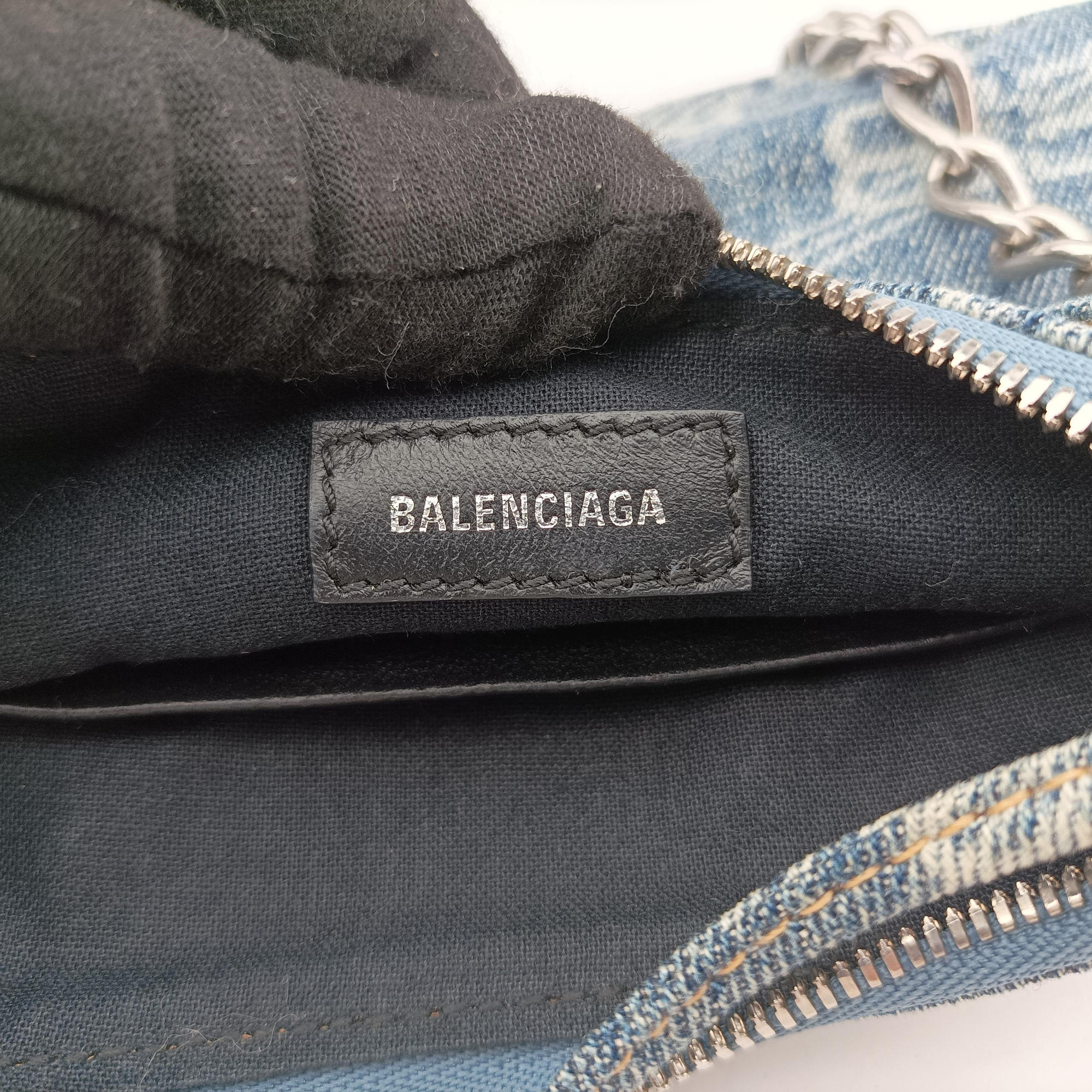 Pre-owned Balenciaga Le Cagole mini Blue denim  shoulderbag | stylenewstar