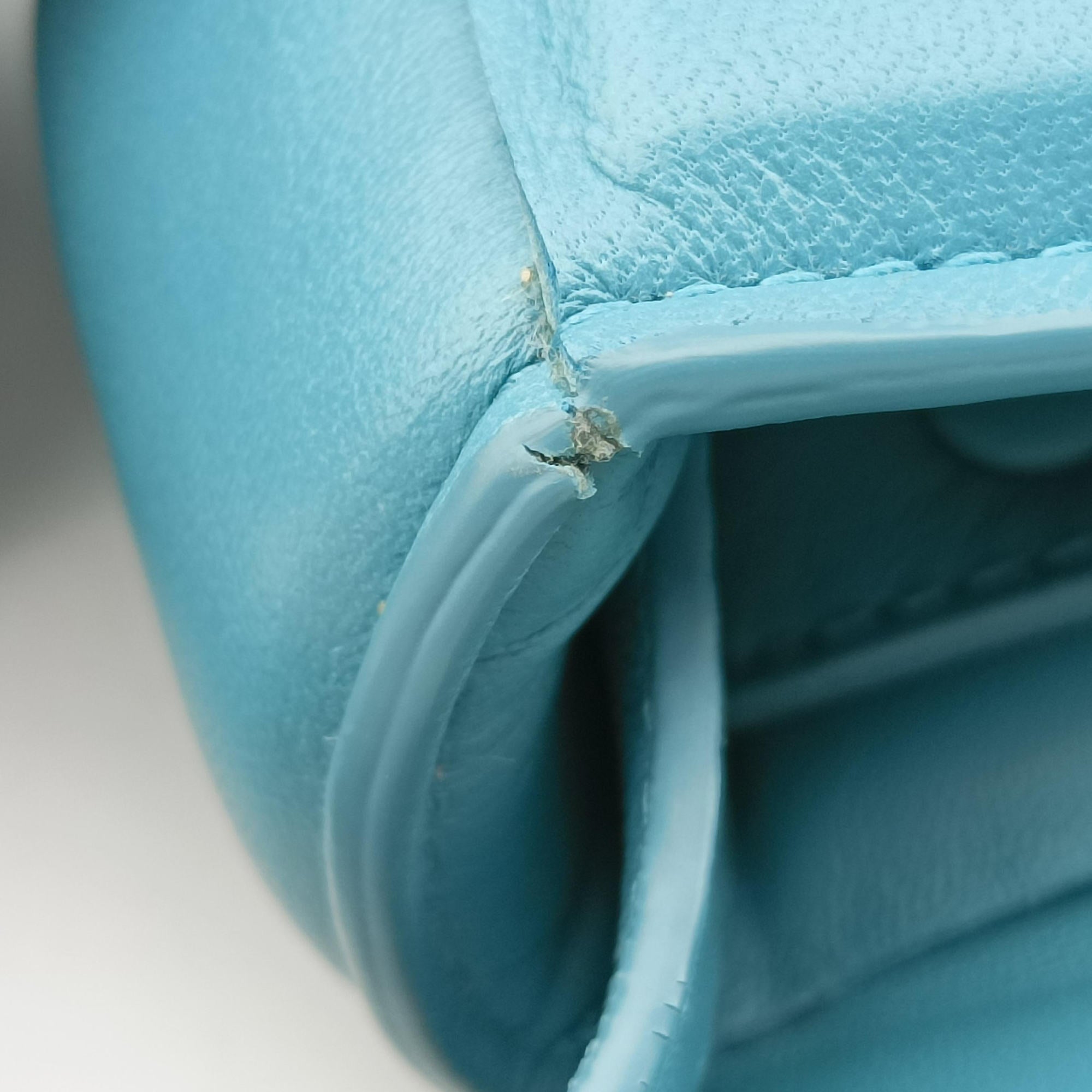 Vintage Bottega Veneta Padded Cassette Blue lambskin  shoulderbag | stylenewstar