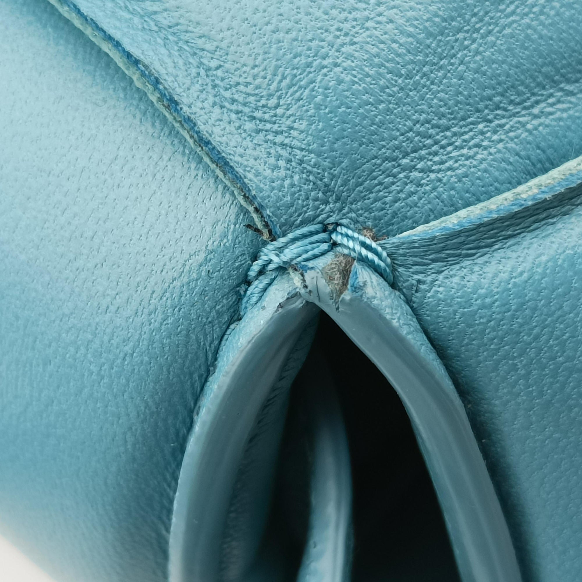 Vintage Bottega Veneta Padded Cassette Blue lambskin  shoulderbag | stylenewstar