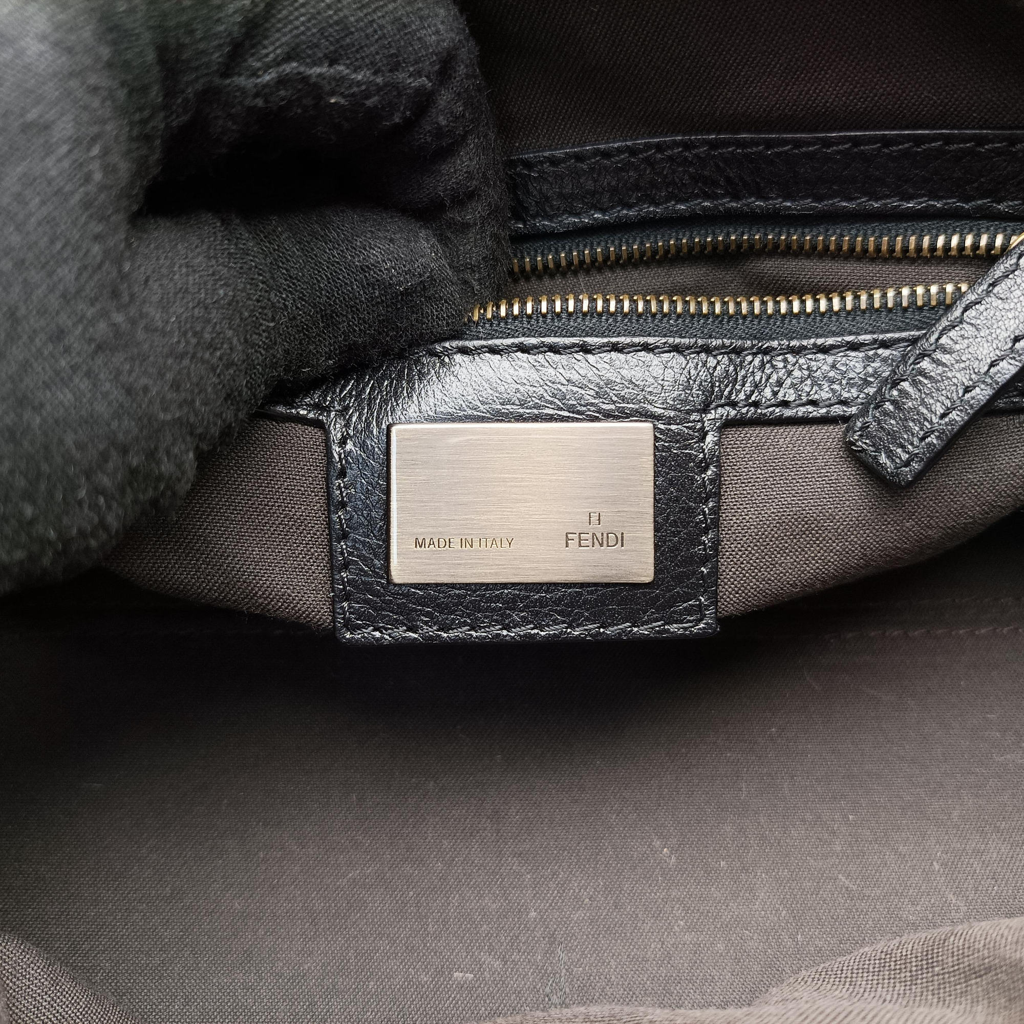 Pre-owned Fendi Toile de Cuir Black Leather 8BR579 shoulderbag | stylenewstar