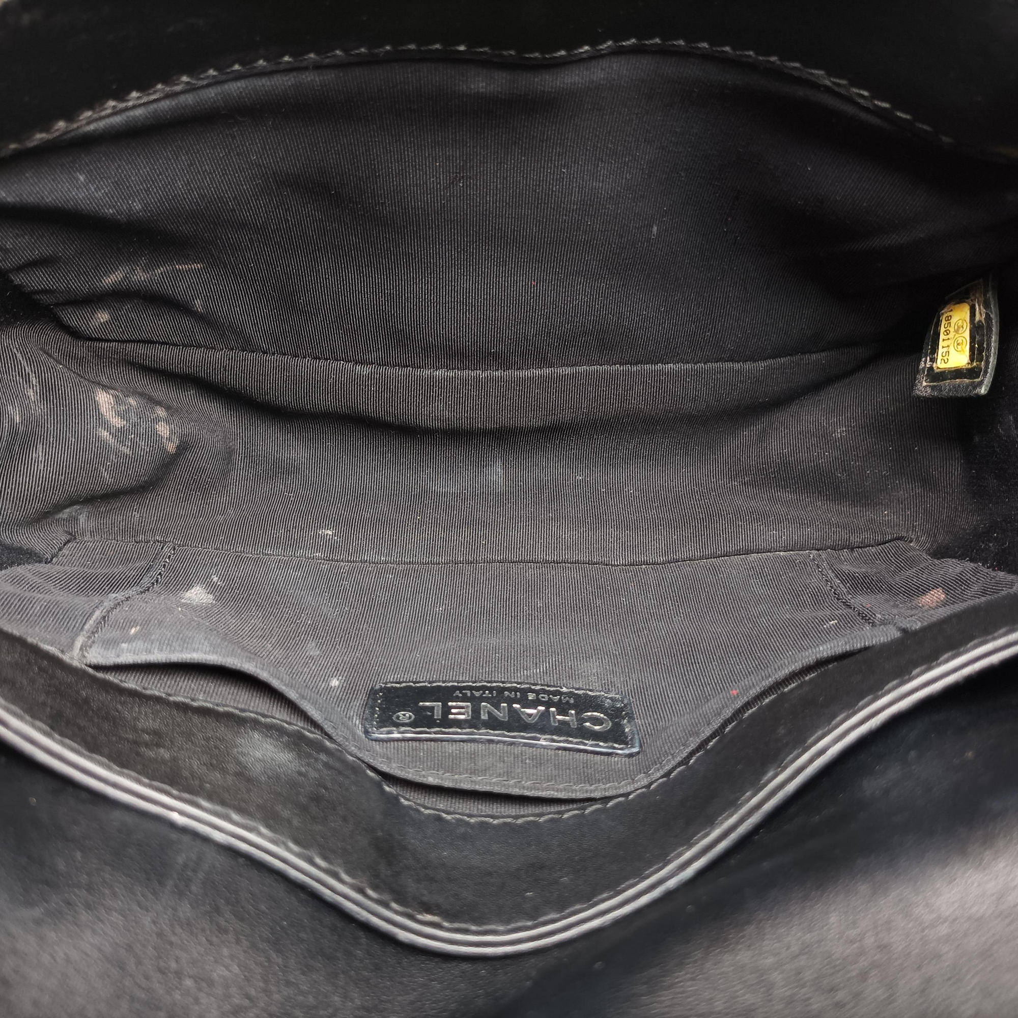 Pre-owned Chanel BOY CHANEL Black Patent leather A67946 shoulderbag | stylenewstar