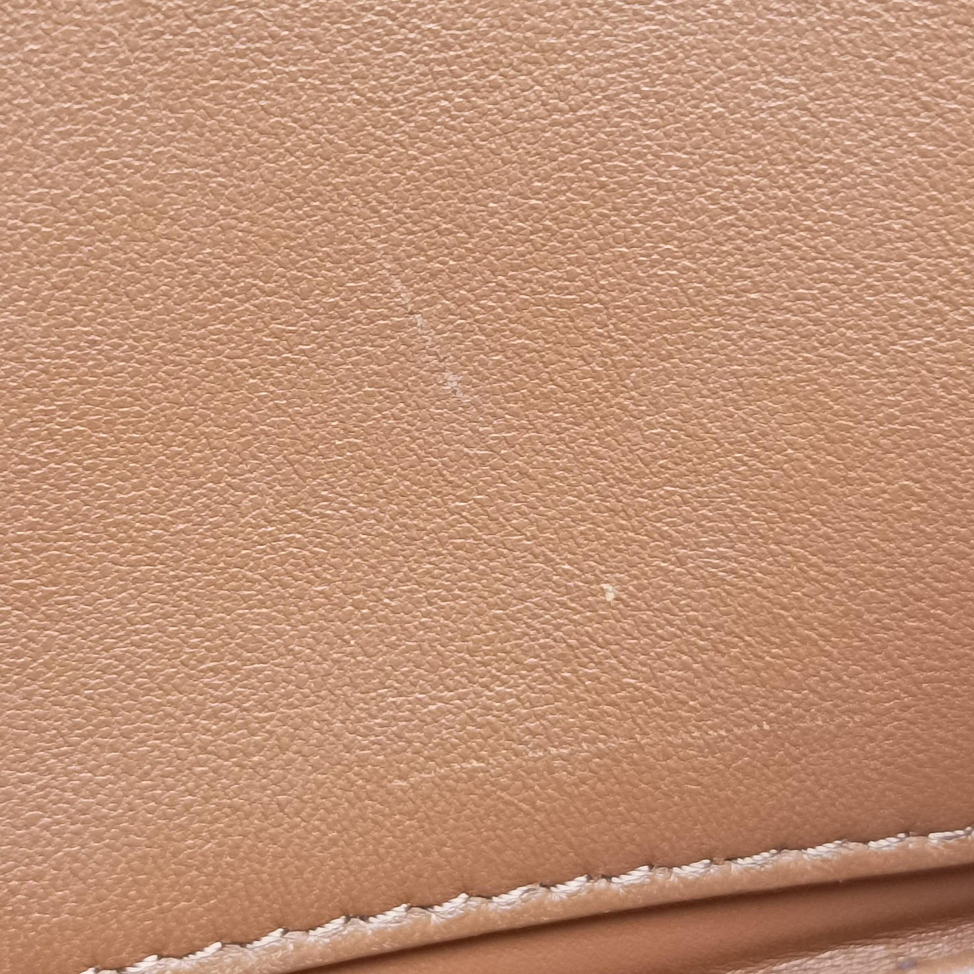 Pre-owned Celine Teen Triomphe White PVC coated canvas  shoulderbag | stylenewstar