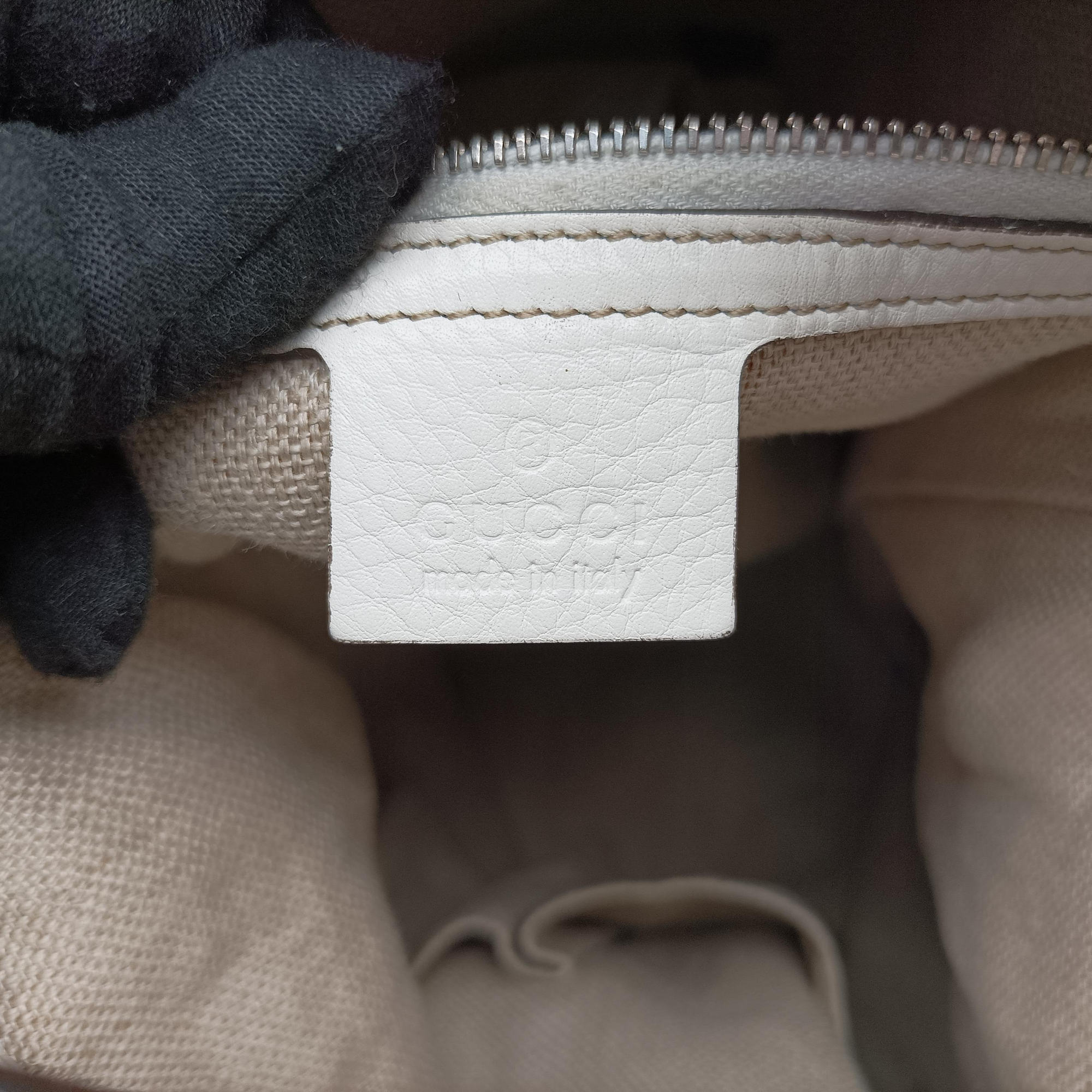 Pre-owned Gucci GG Hobo Brown canvas 232950 shoulderbag | stylenewstar