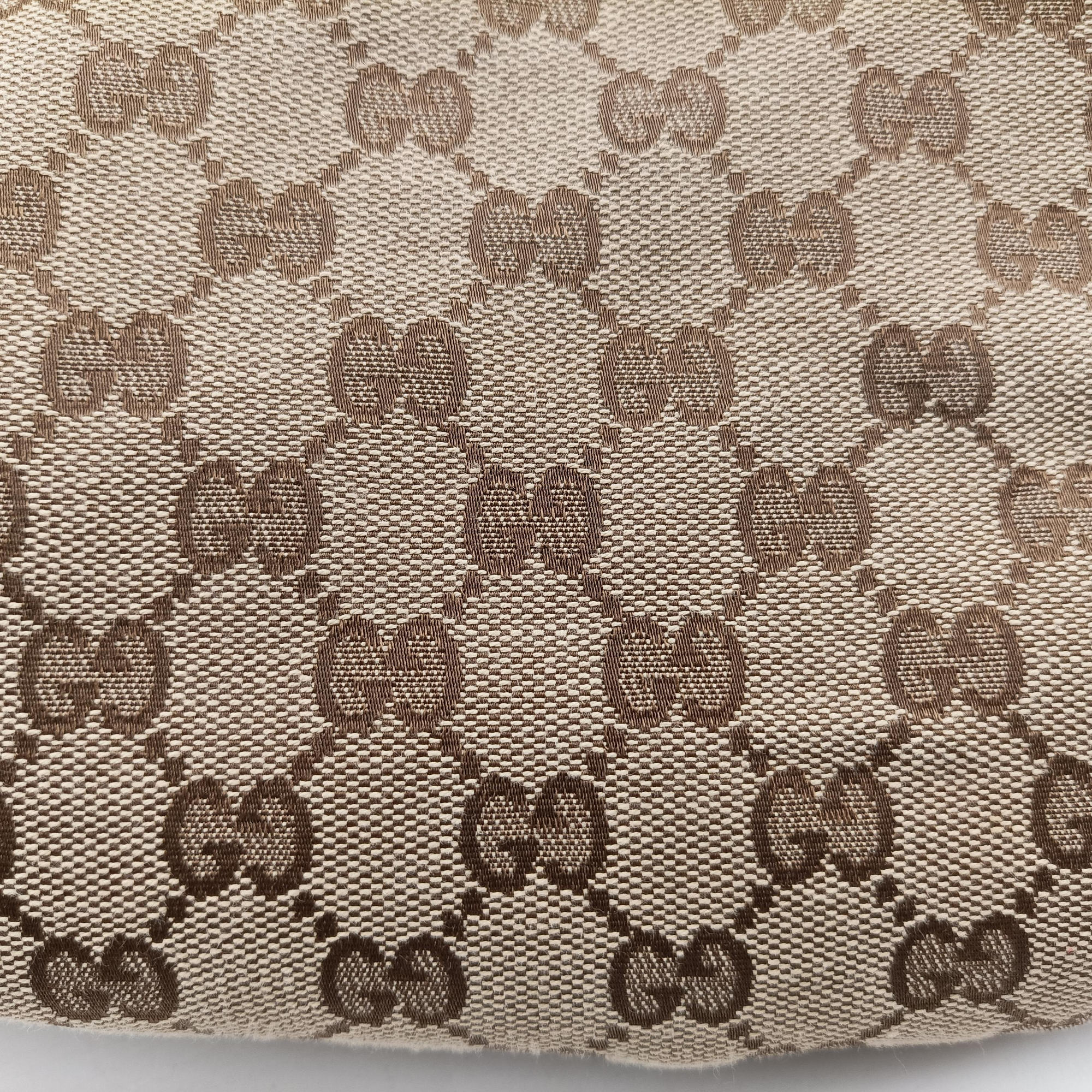 Pre-owned Gucci GG Hobo Brown canvas 232950 shoulderbag | stylenewstar