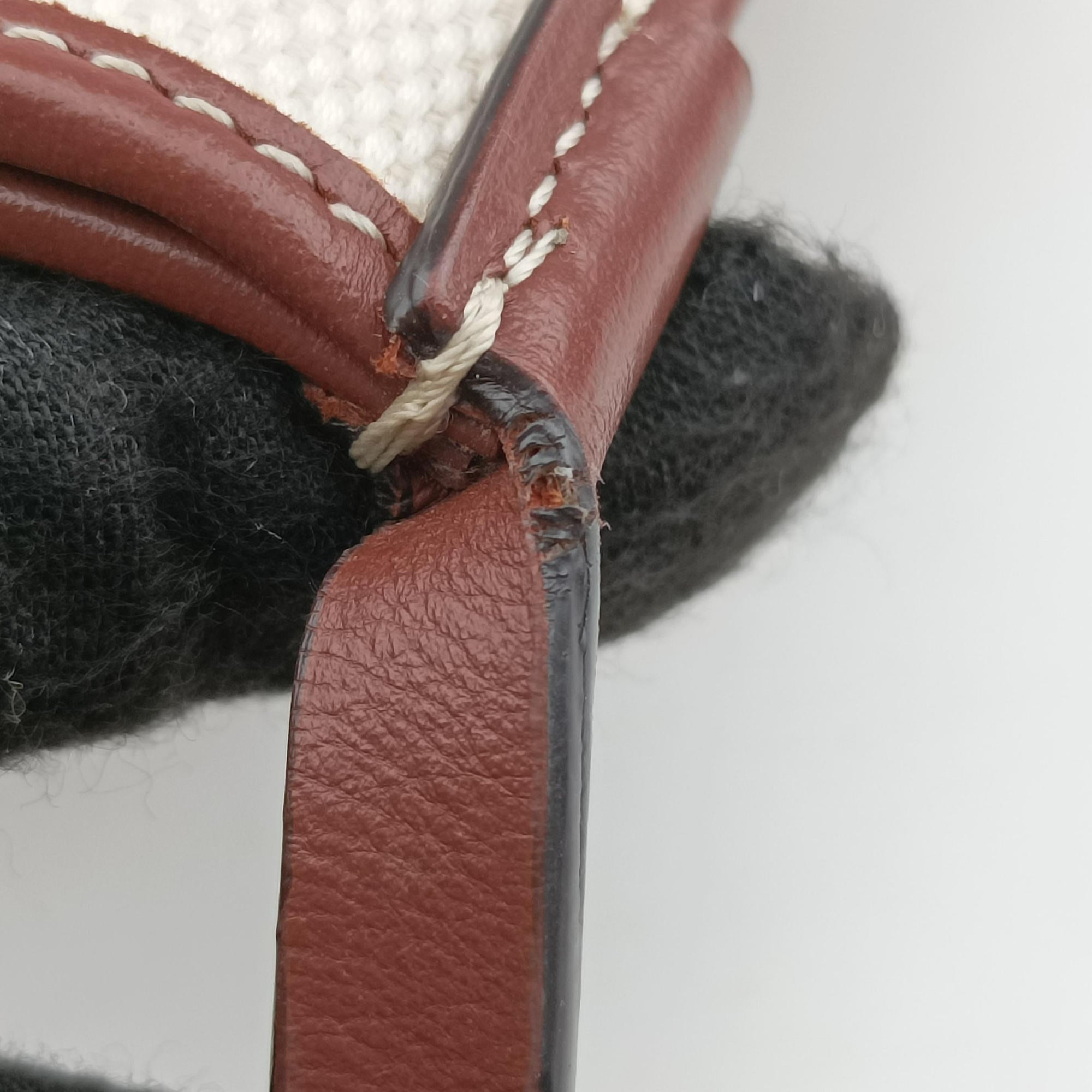 Pre-owned Burberry Anne Beige×Brown Canvas×Leather  shoulderbag | stylenewstar