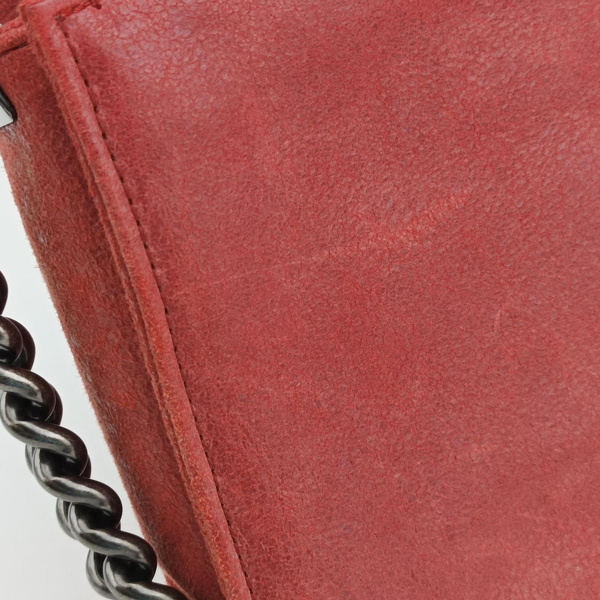 Pre-owned Chanel BOY CHANEL Red Leather A67952 shoulderbag | stylenewstar