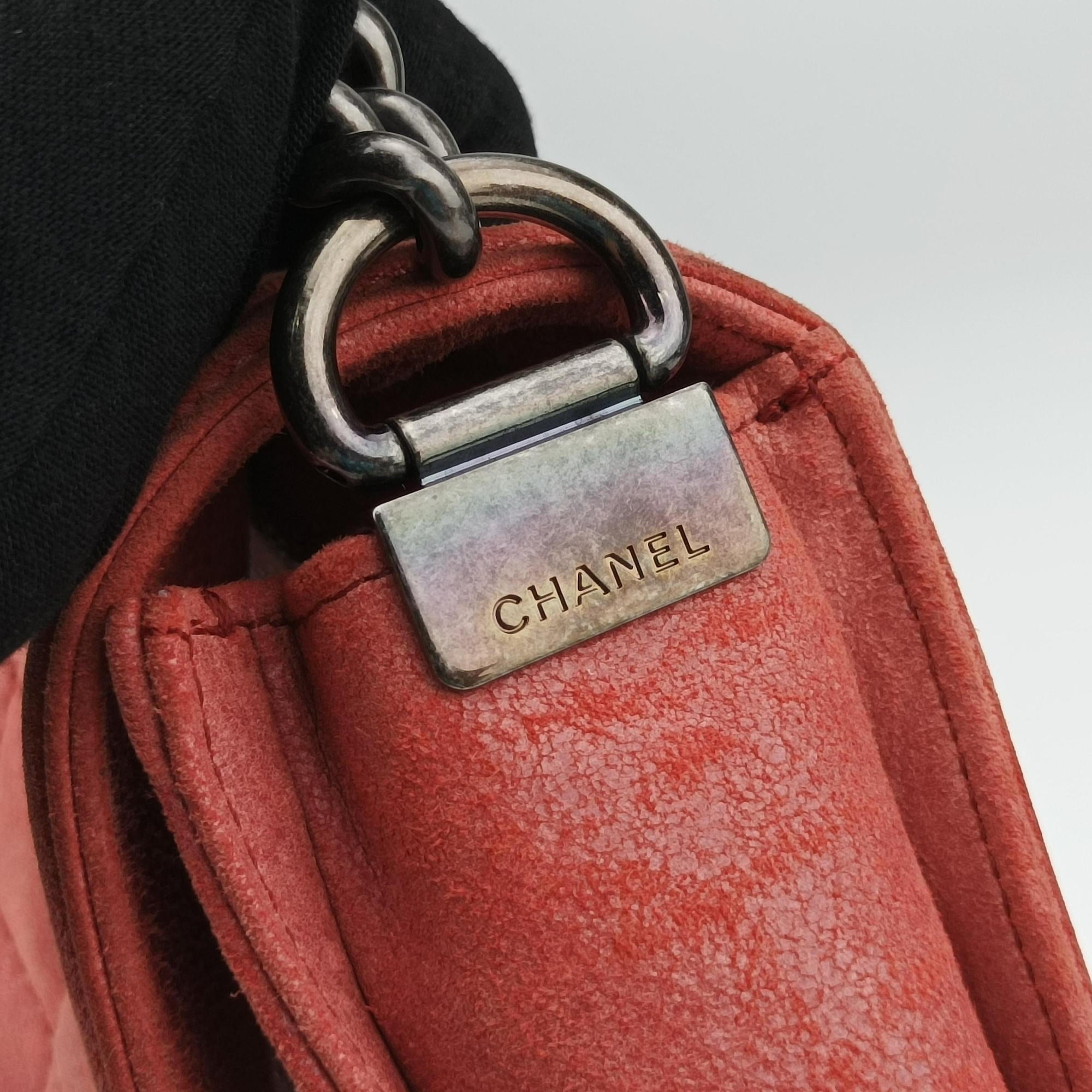 Pre-owned Chanel BOY CHANEL Red Leather A67952 shoulderbag | stylenewstar