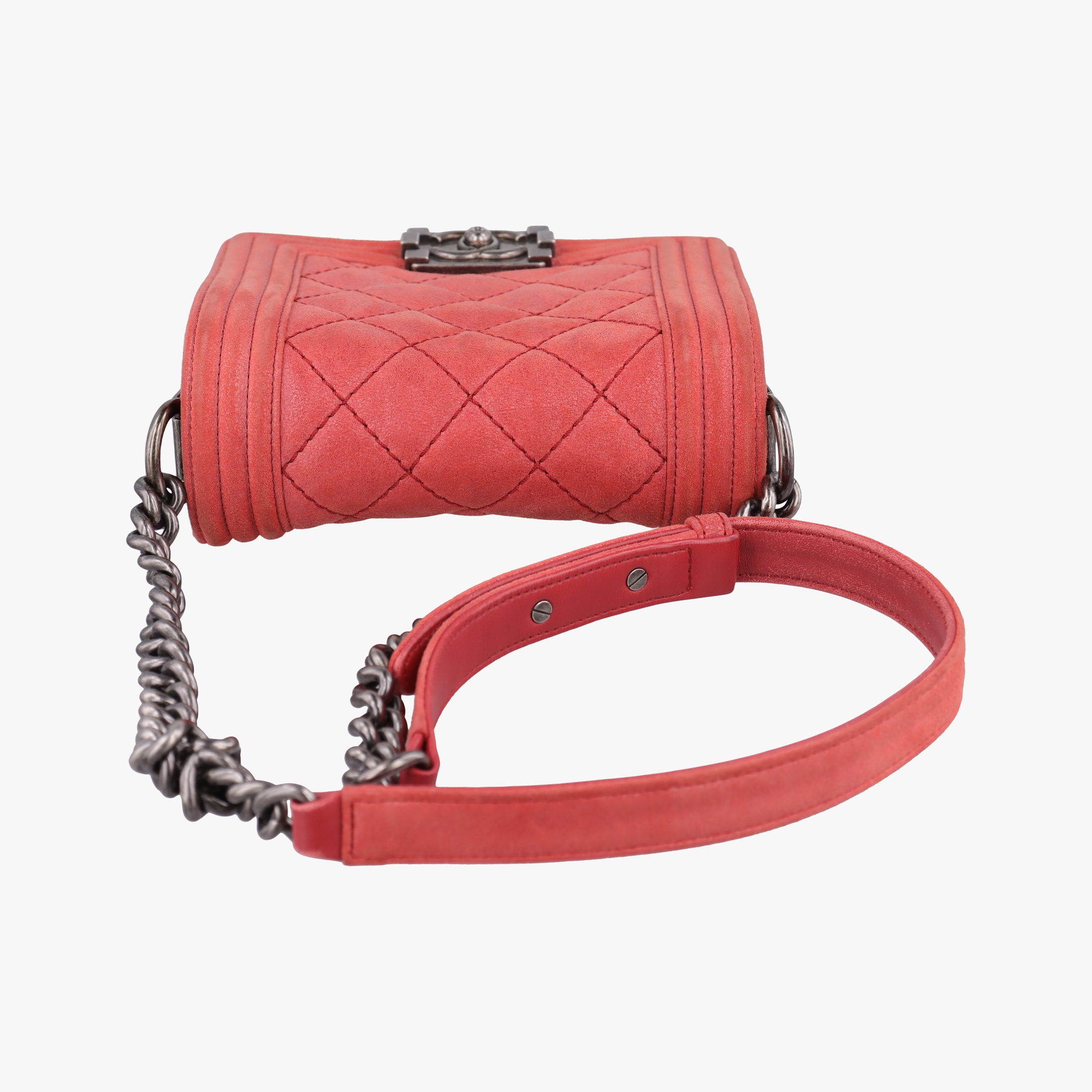 Pre-owned Chanel BOY CHANEL Red Leather A67952 shoulderbag | stylenewstar