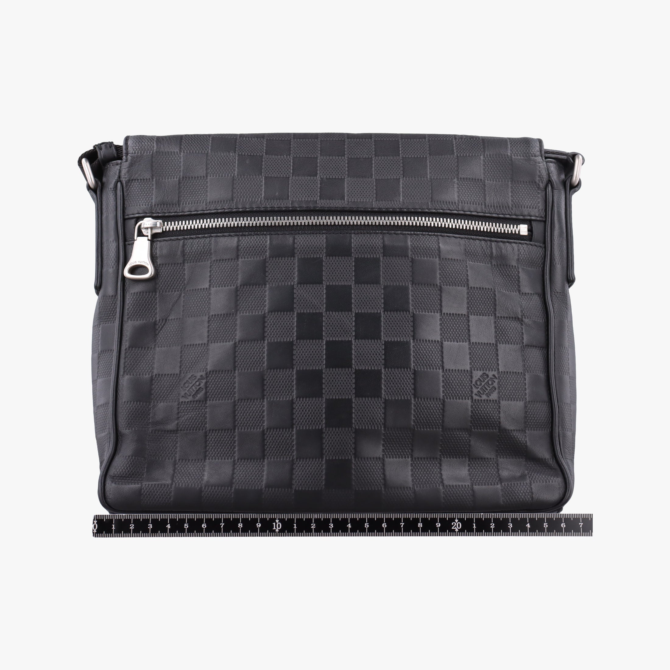 Vintage Louis Vuitton District PM Noir Damier Infini Leather N41033 shoulderbag | stylenewstar