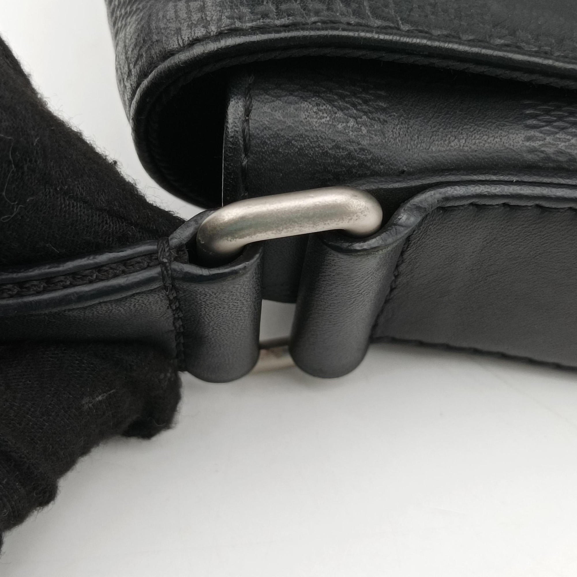 Vintage Louis Vuitton District PM Noir Damier Infini Leather N41033 shoulderbag | stylenewstar
