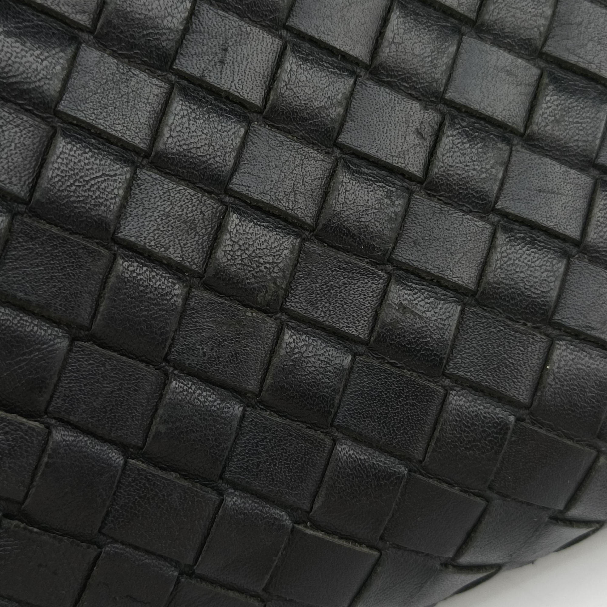 Pre-owned Bottega Veneta Intrecciato Black lambskin  shoulderbag | stylenewstar