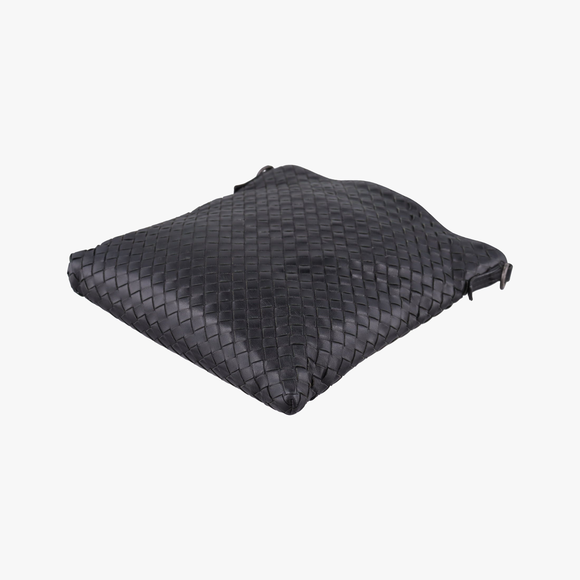 Pre-owned Bottega Veneta Intrecciato Black lambskin  shoulderbag | stylenewstar