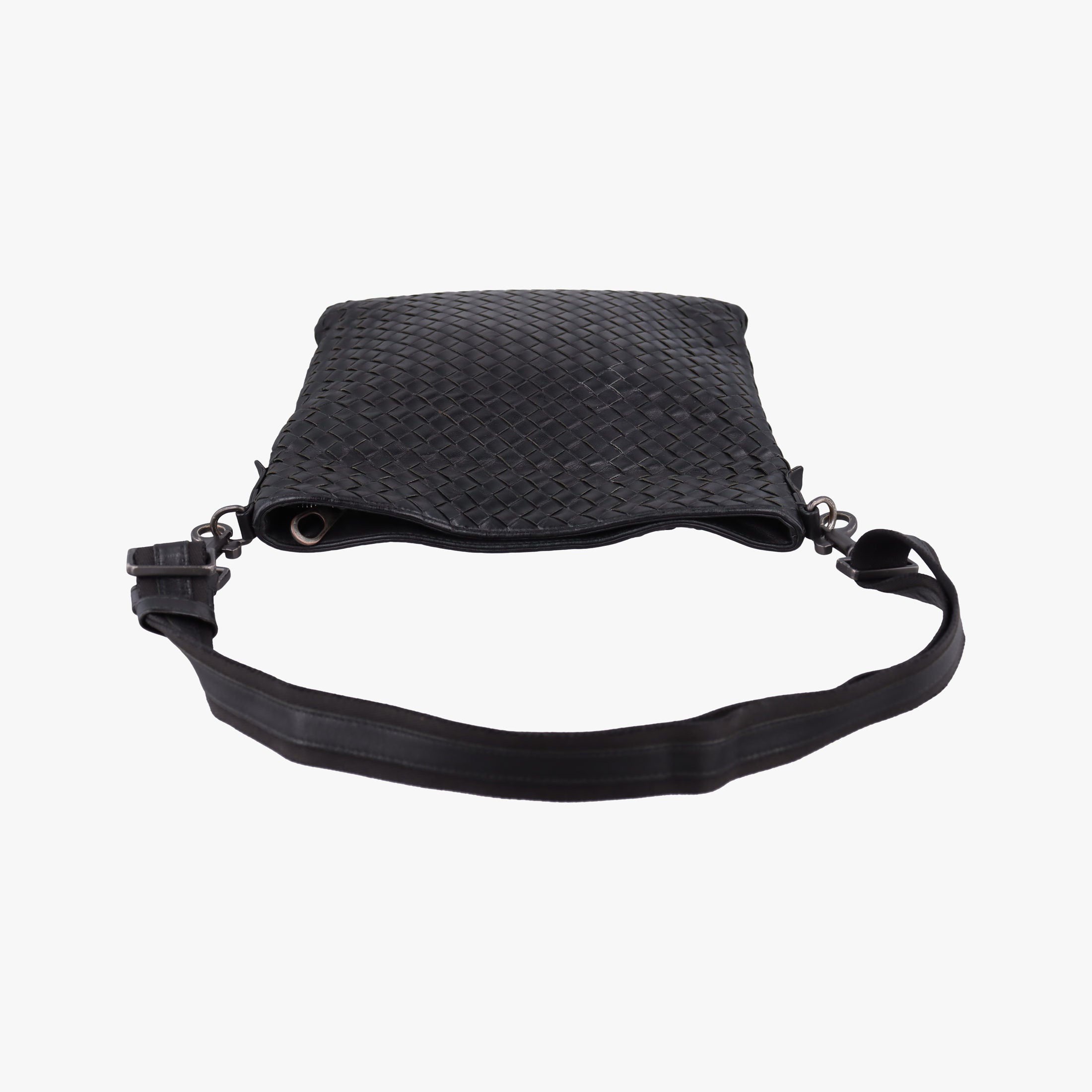 Pre-owned Bottega Veneta Intrecciato Black lambskin  shoulderbag | stylenewstar