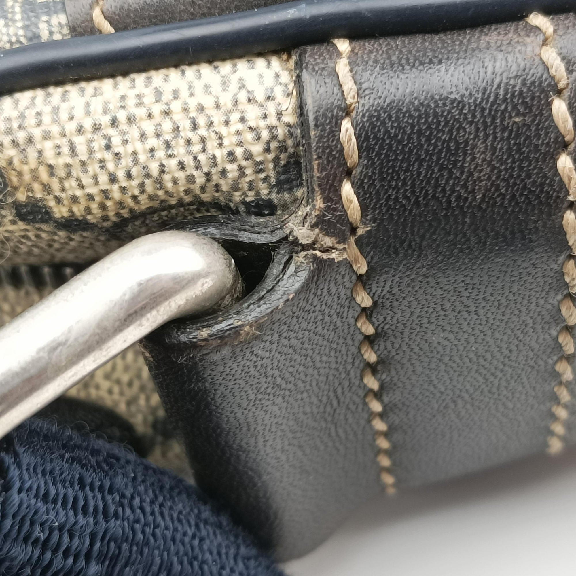 Pre-owned Gucci GG Supreme Messenger Beige × Navy PVC coated canvas×leather 201448 shoulderbag | stylenewstar