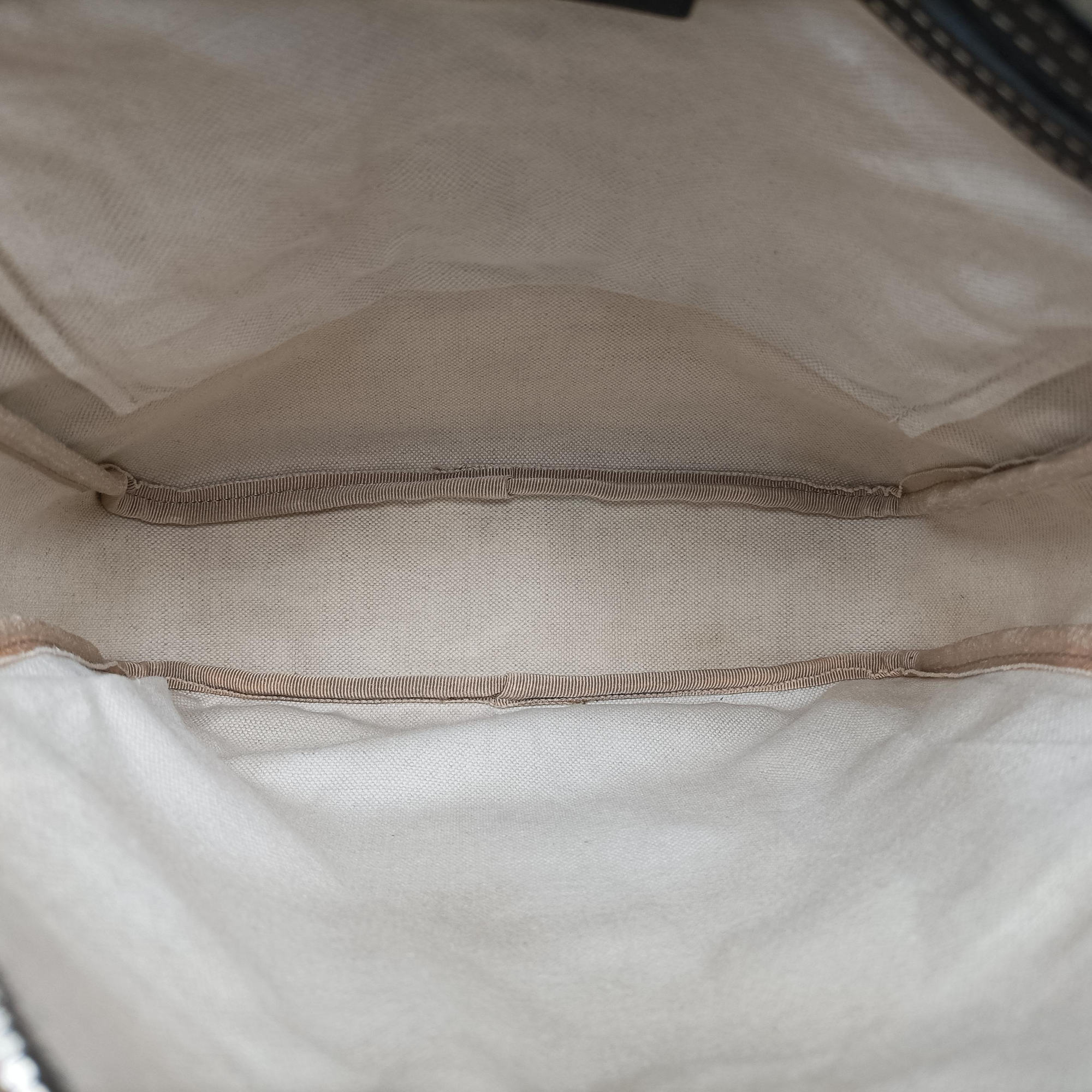 Pre-owned Gucci GG Supreme Messenger Beige × Navy PVC coated canvas×leather 201448 shoulderbag | stylenewstar