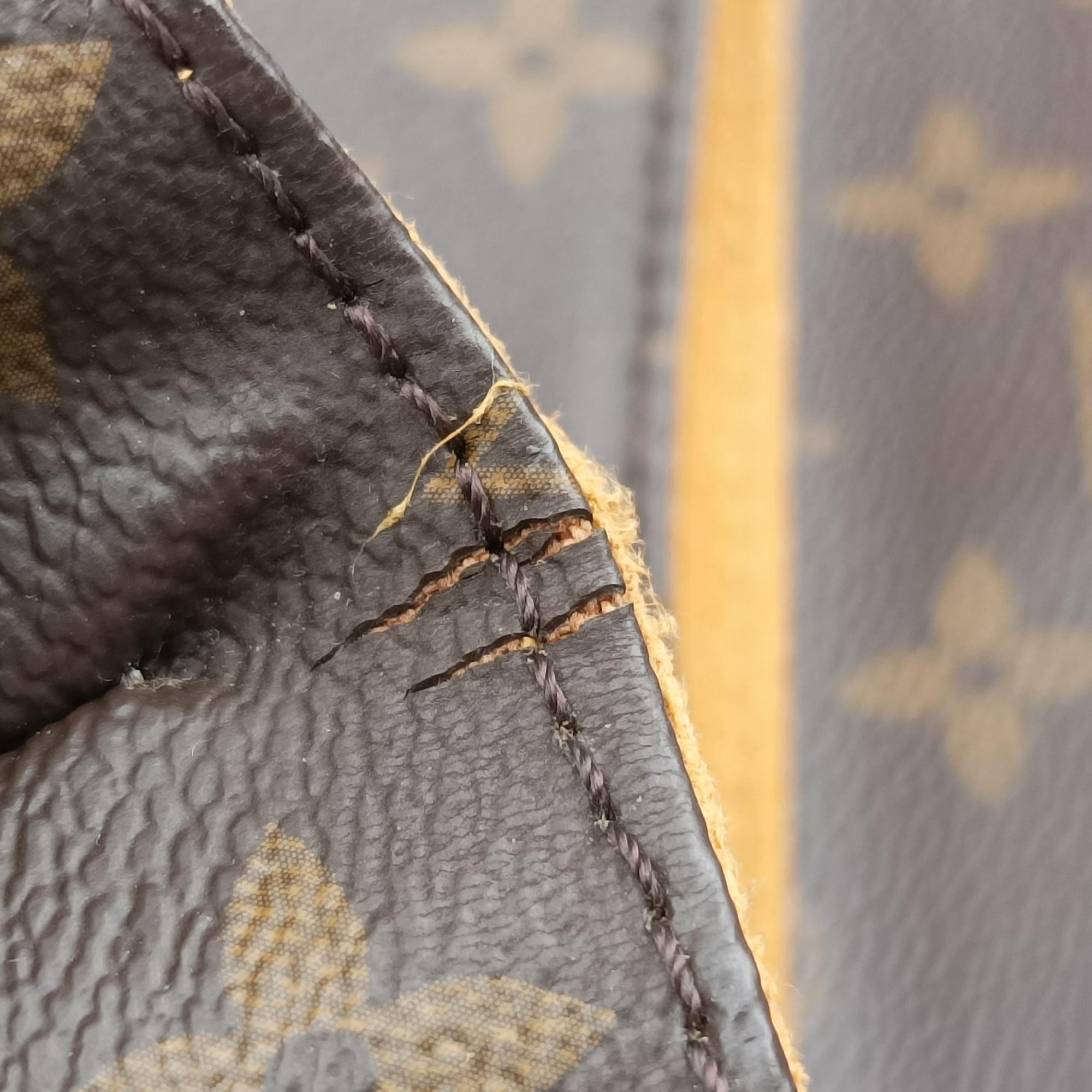 Pre-owned Louis Vuitton Pochette Metis MM Brown Monogram Canvas M44668 shoulderbag | stylenewstar