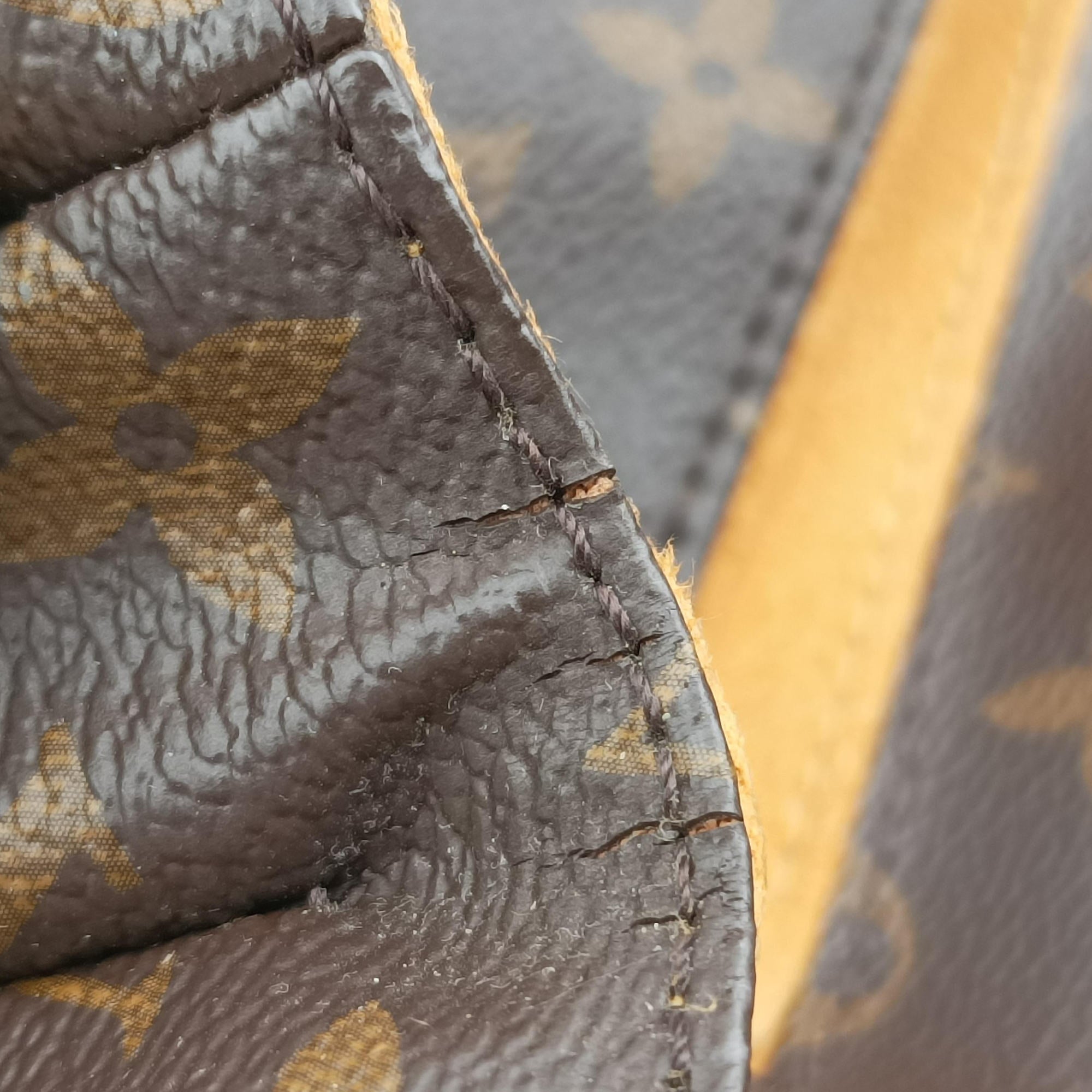 Pre-owned Louis Vuitton Pochette Metis MM Brown Monogram Canvas M44668 shoulderbag | stylenewstar