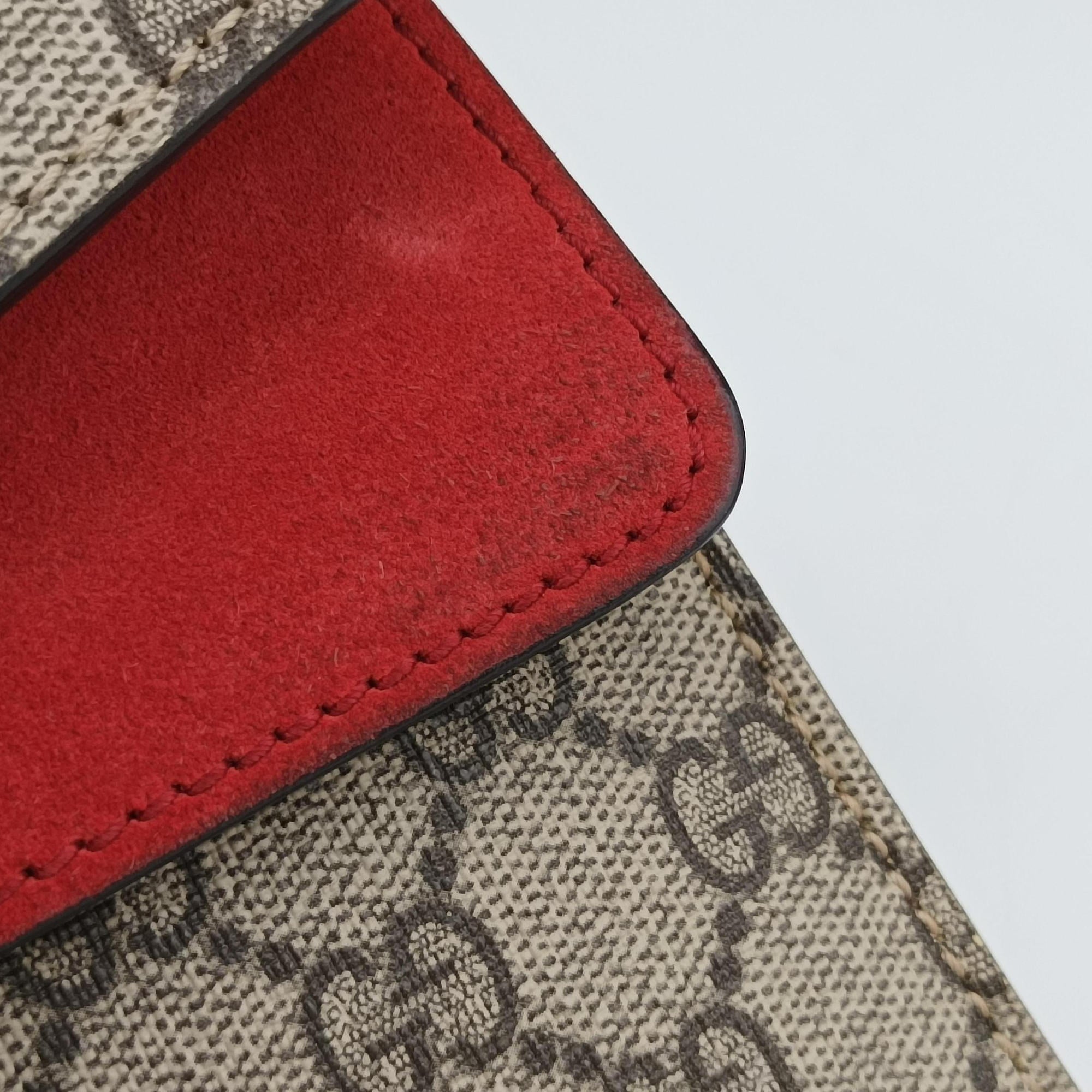 Secondhand Gucci Dionysus beige×red PVC coated canvas × suede 421970 shoulderbag | stylenewstar