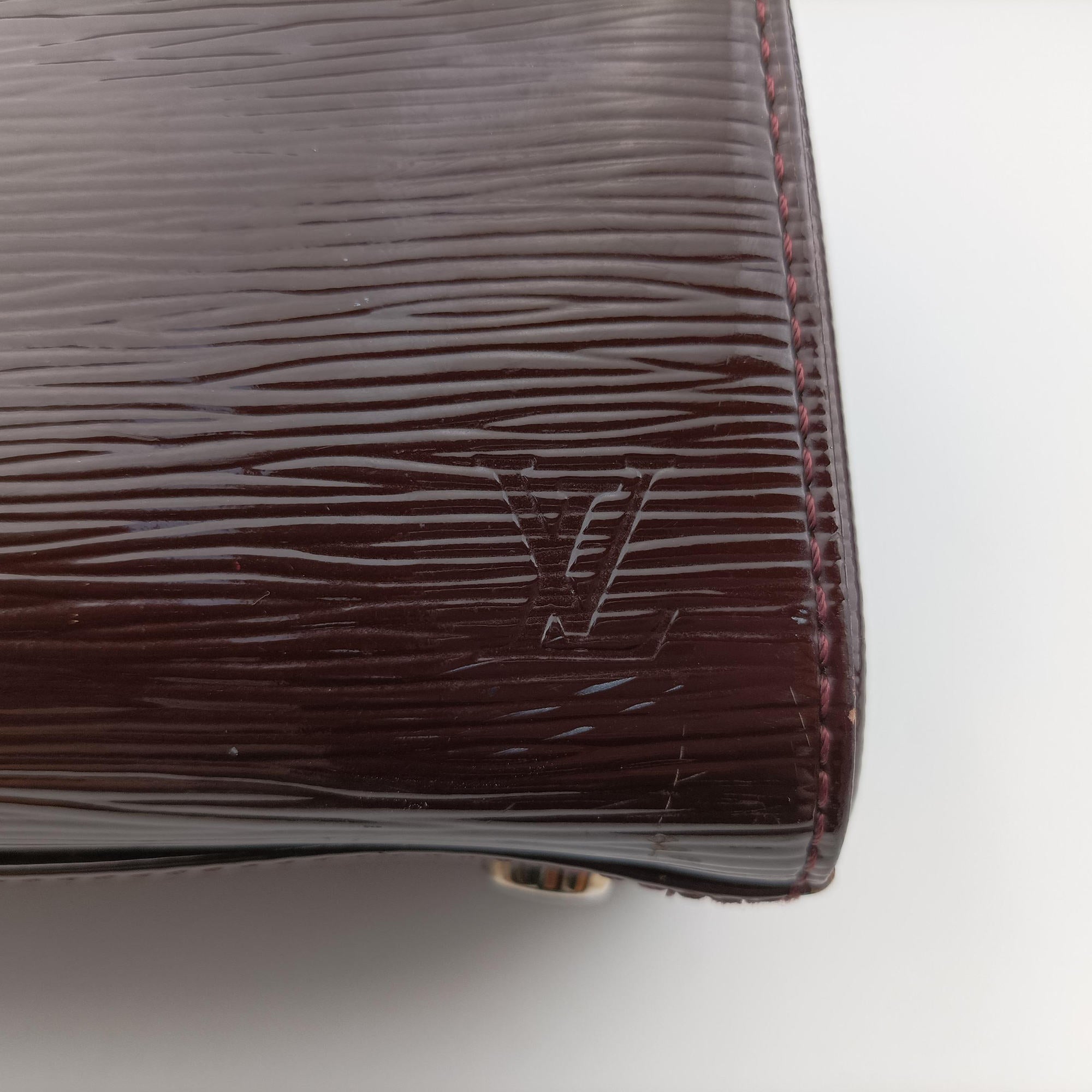 Pre-owned Louis Vuitton Brea MM Amarante Epi M40485 shoulderbag | stylenewstar