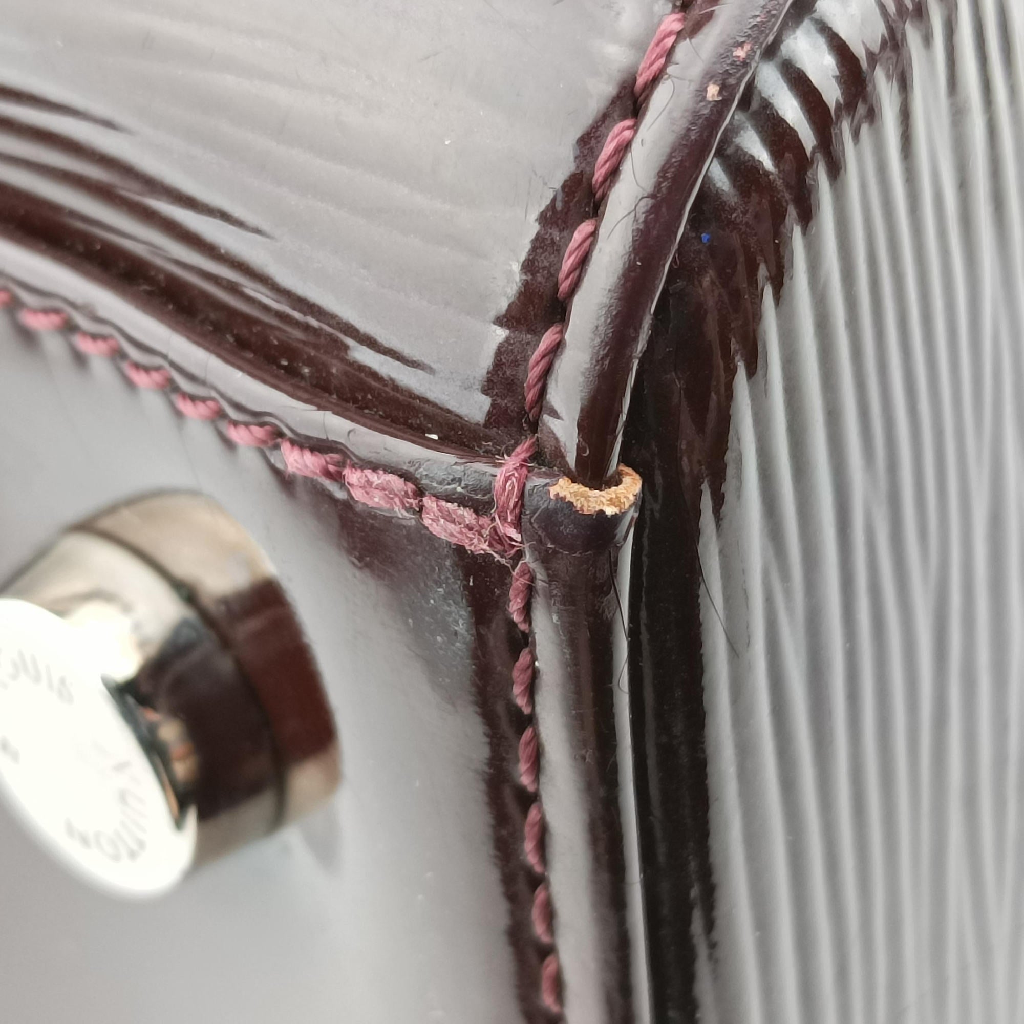 Pre-owned Louis Vuitton Brea MM Amarante Epi M40485 shoulderbag | stylenewstar
